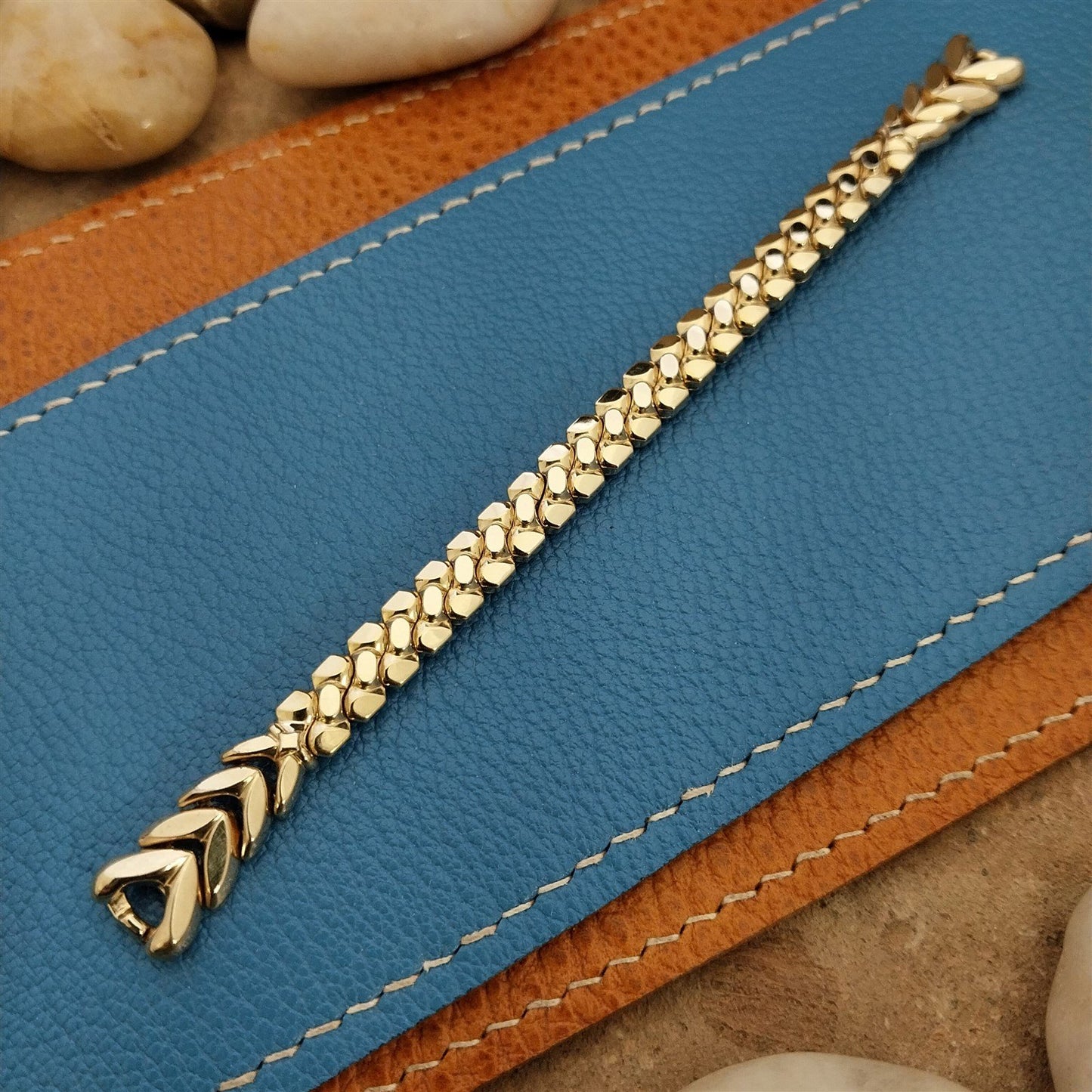 Vintage Ladies Yellow Gold-Fill 1957 Speidel Golden Harvest Cocktail Watch Band