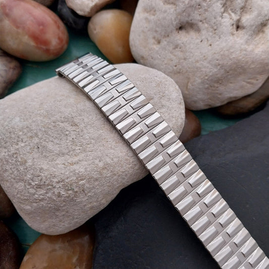 1960s 17mm UniFlex USA Stainless Steel Expansion Unused Vintage Watch Band