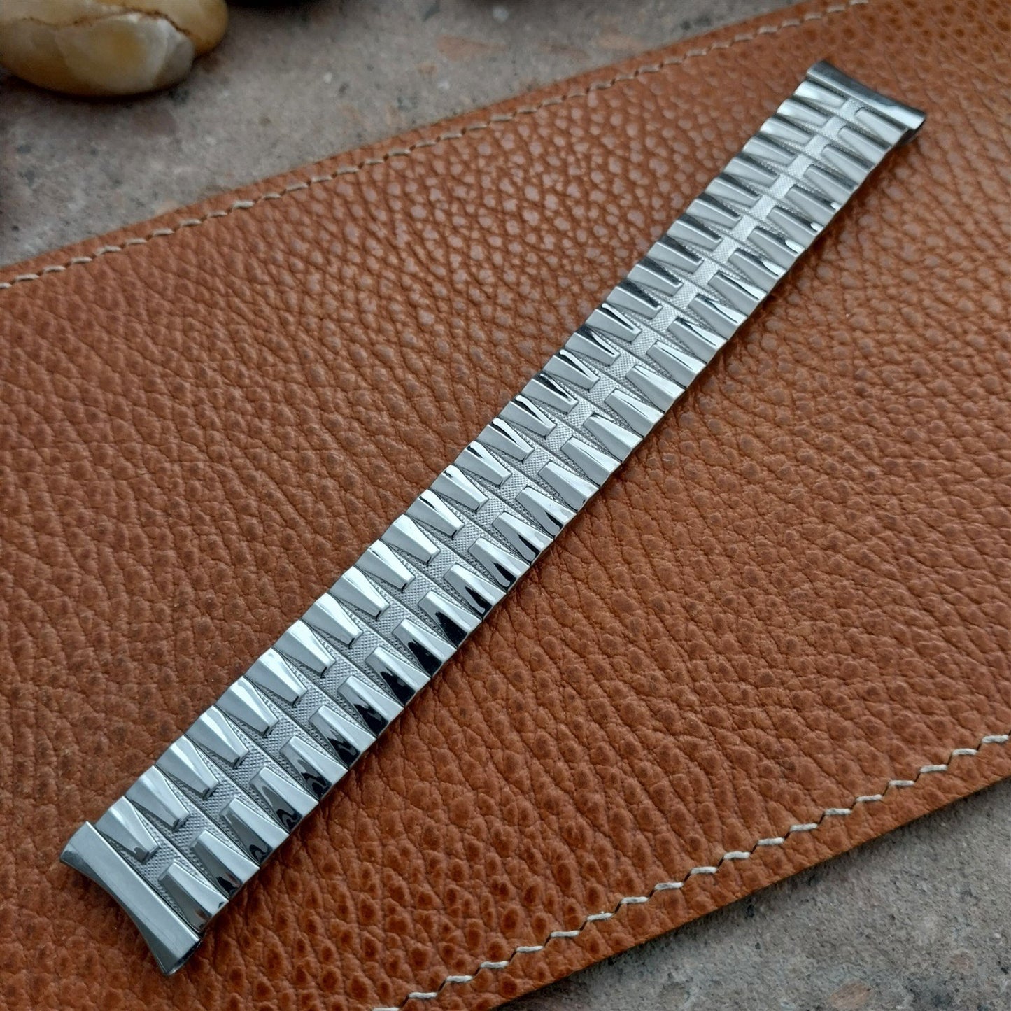 1960s Vintage 17mm UniFlex Stainless Steel Classic Stretch Unused Watch Band