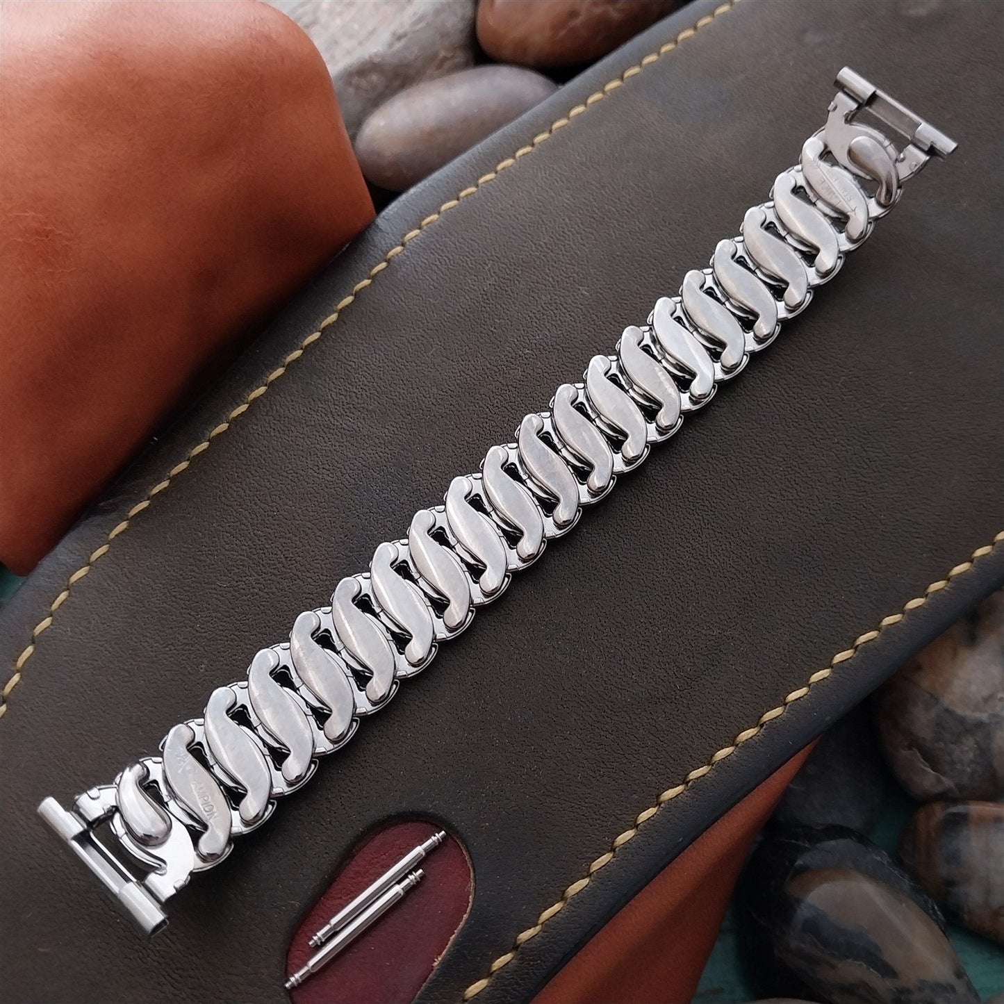 19mm 18mm 16mm JB Champion Columbus Circle Unused nos 1950s Vintage Watch Band