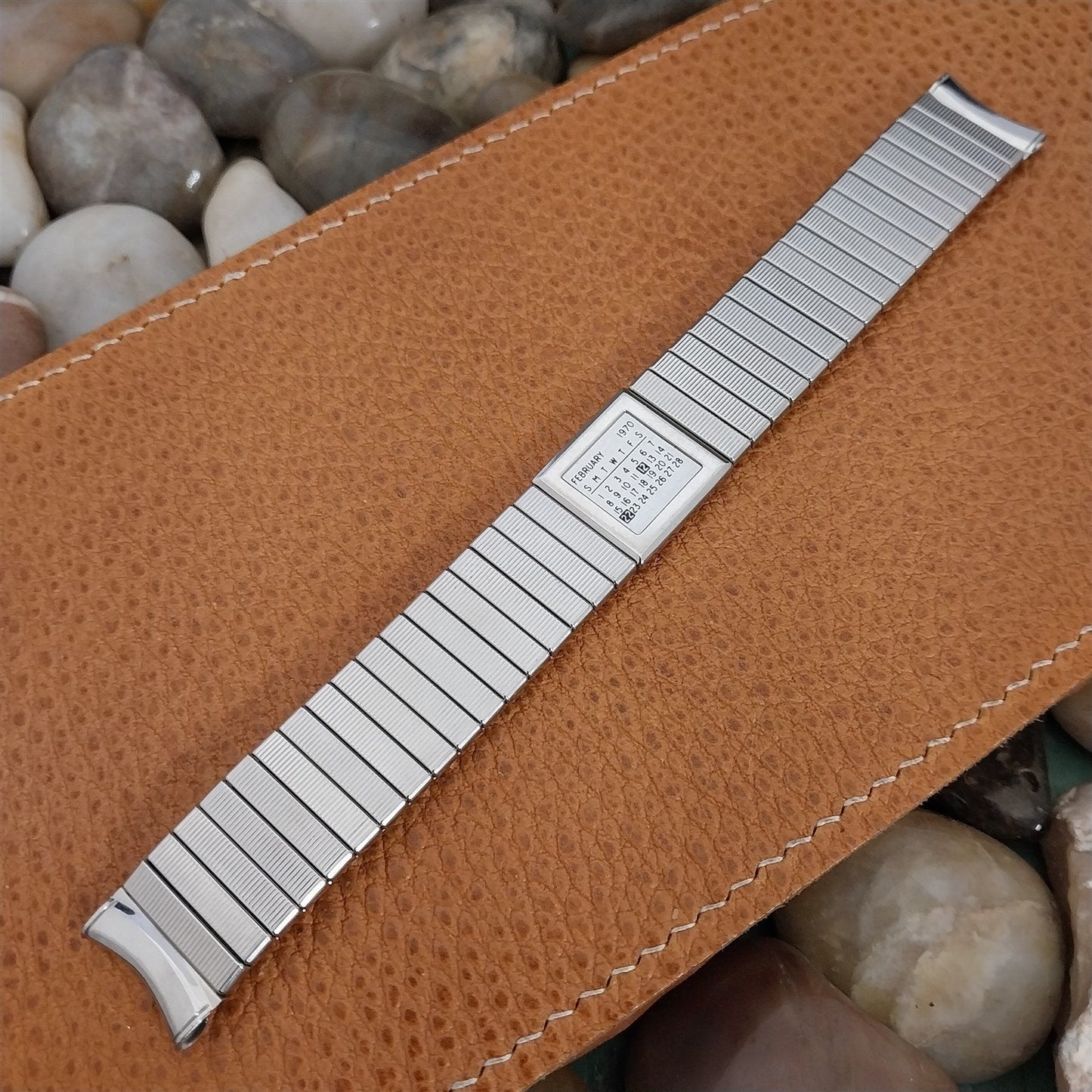 17mm Kreisler USA Stainless Steel Calendar Unused 1970 nos Vintage Watch Band