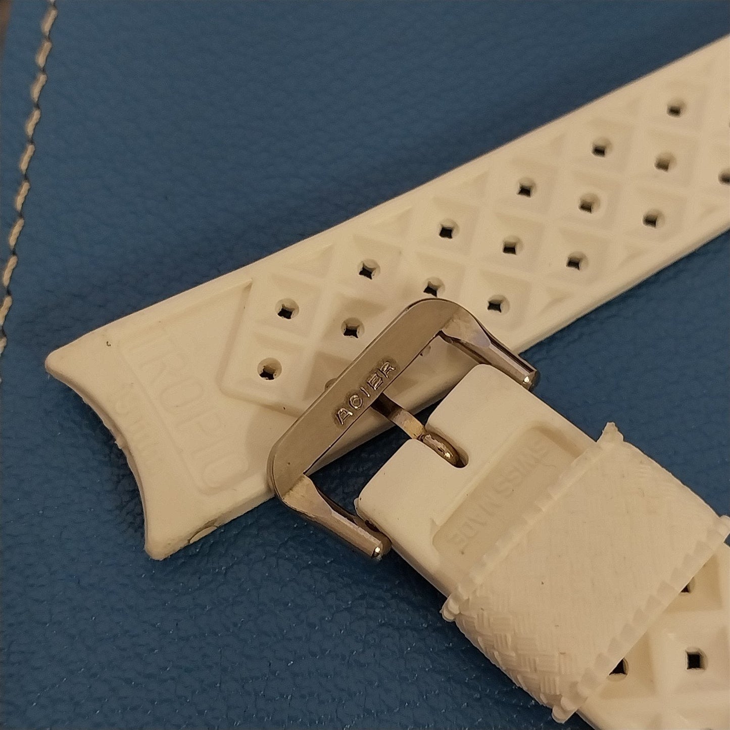 19mm Tropic Swiss Diver White Skindiver Unused 1970s Vintage Watch Band