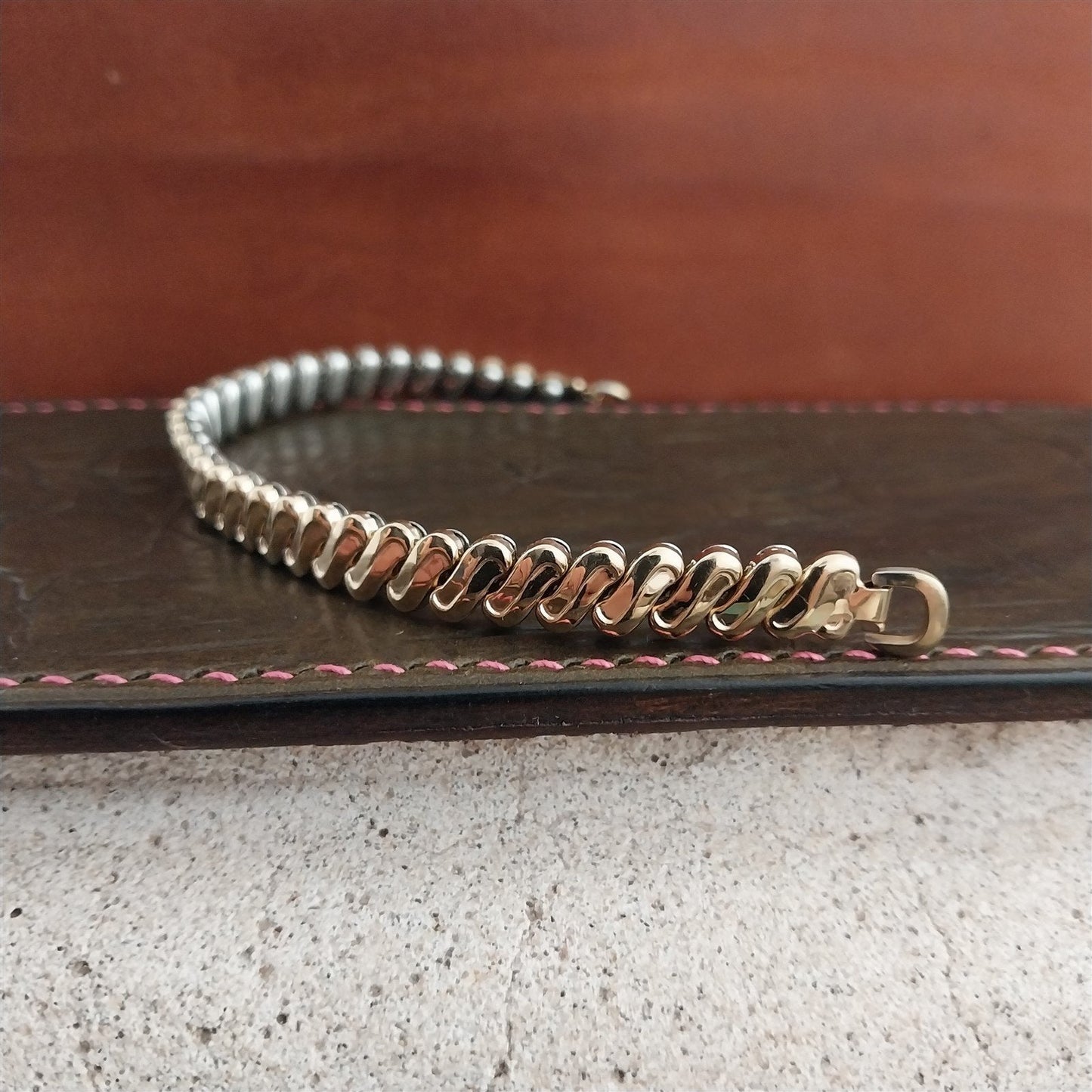 Long 10k Gold-Filled Ladies Expansion Bellavance Unused 1950s Vintage Watch Band