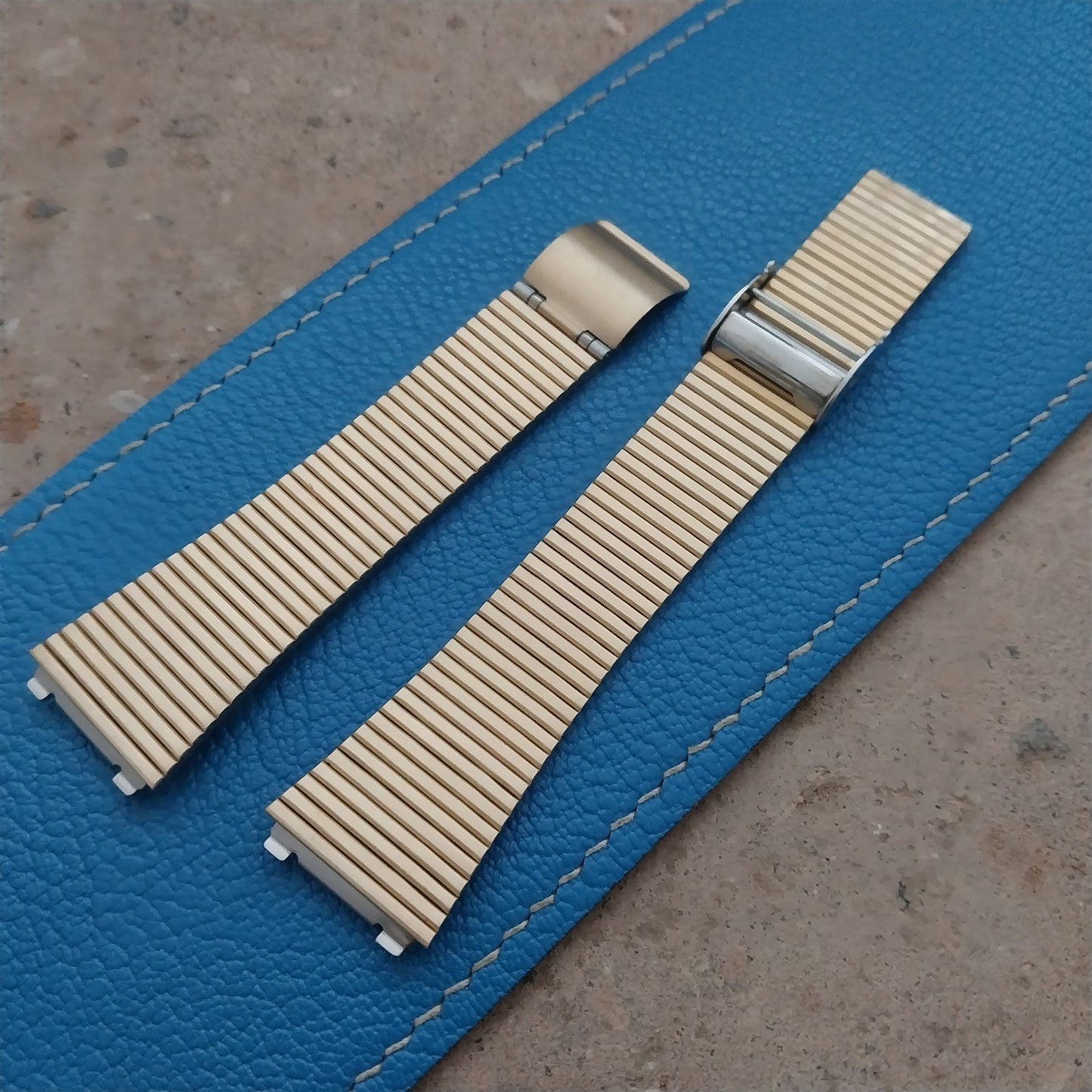 18mm Seiko B370 Gold-Tone LCD Quartz Unused Vintage Watch Band