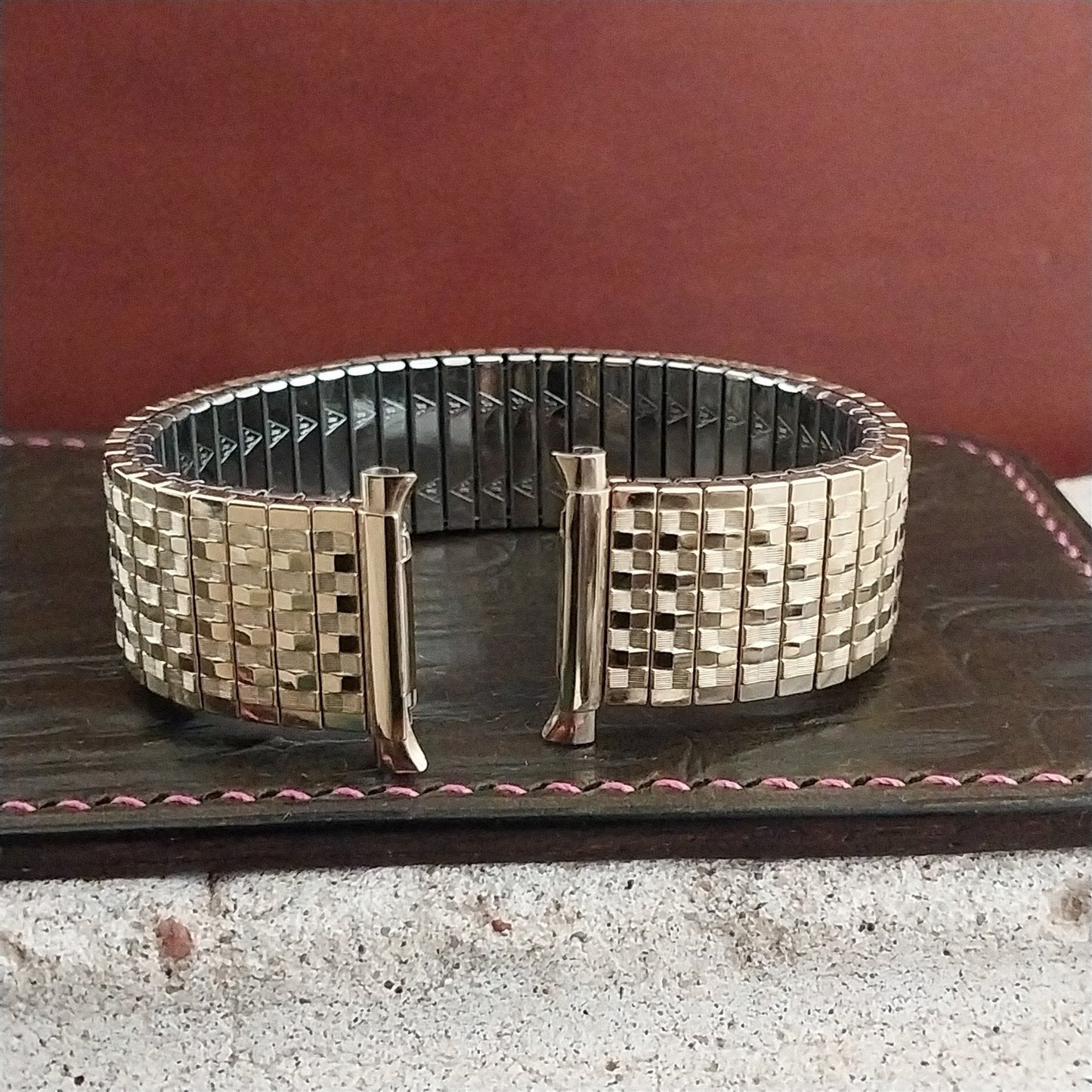 Long 17mm 18mm 19mm Gold-Filled Wide JB Champion Unused 1970s Watch Band