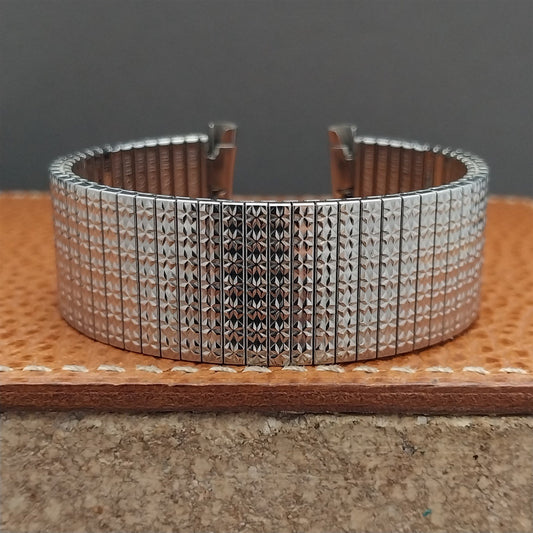 17mm 18mm 19mm 20mm Bulova Stainless Steel Stretch 1970s Unused Watch Band