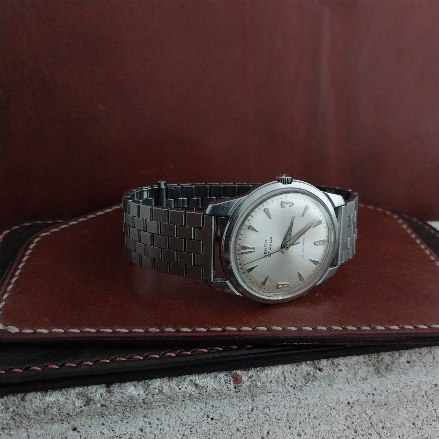 17.2mm Stainless Steel Classic Stretch Overlap Unused nos Vintage Watch Band