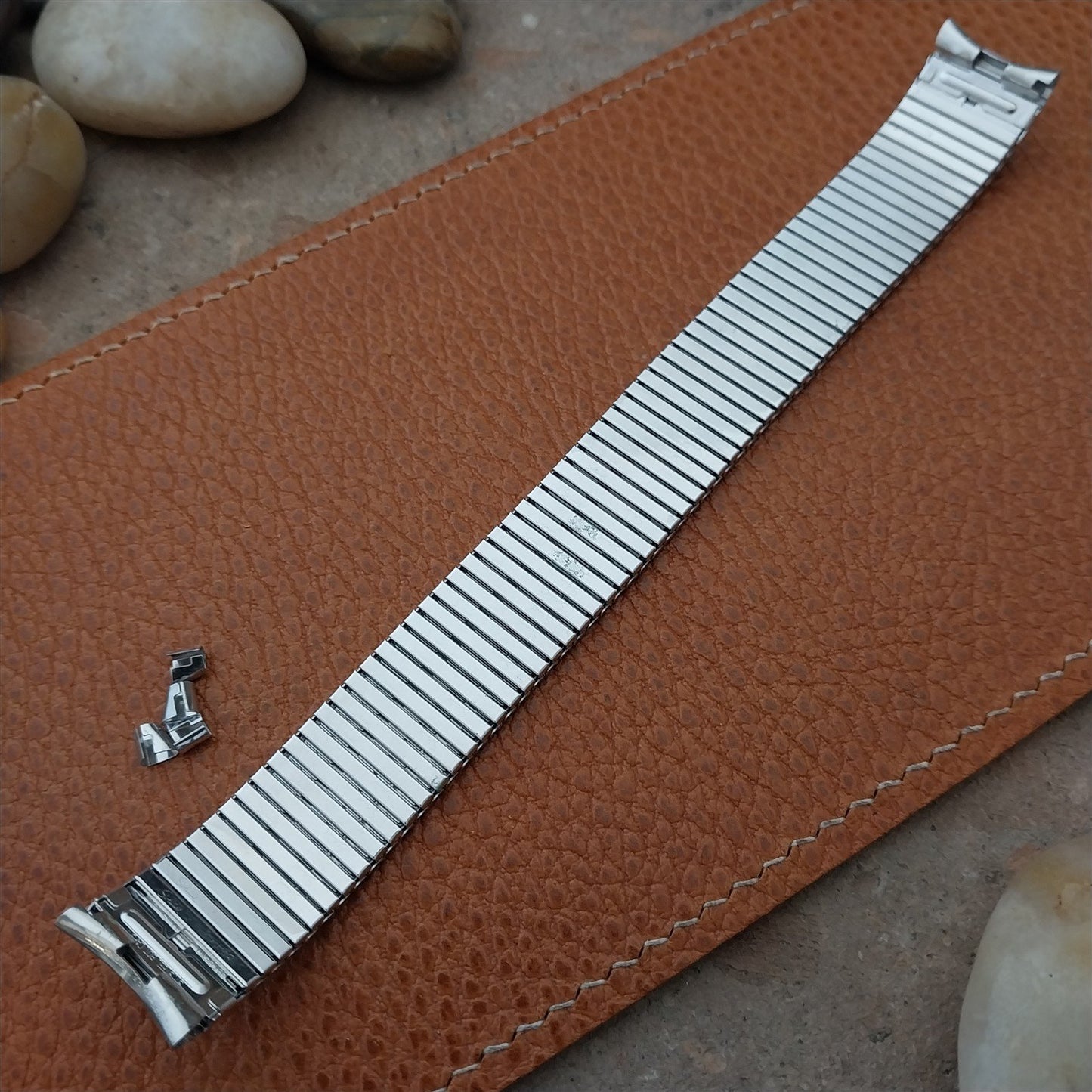 Long 17.2mm 18mm 19mm White Gold-Filled Speidel Thinline Unused 1970s Watch Band