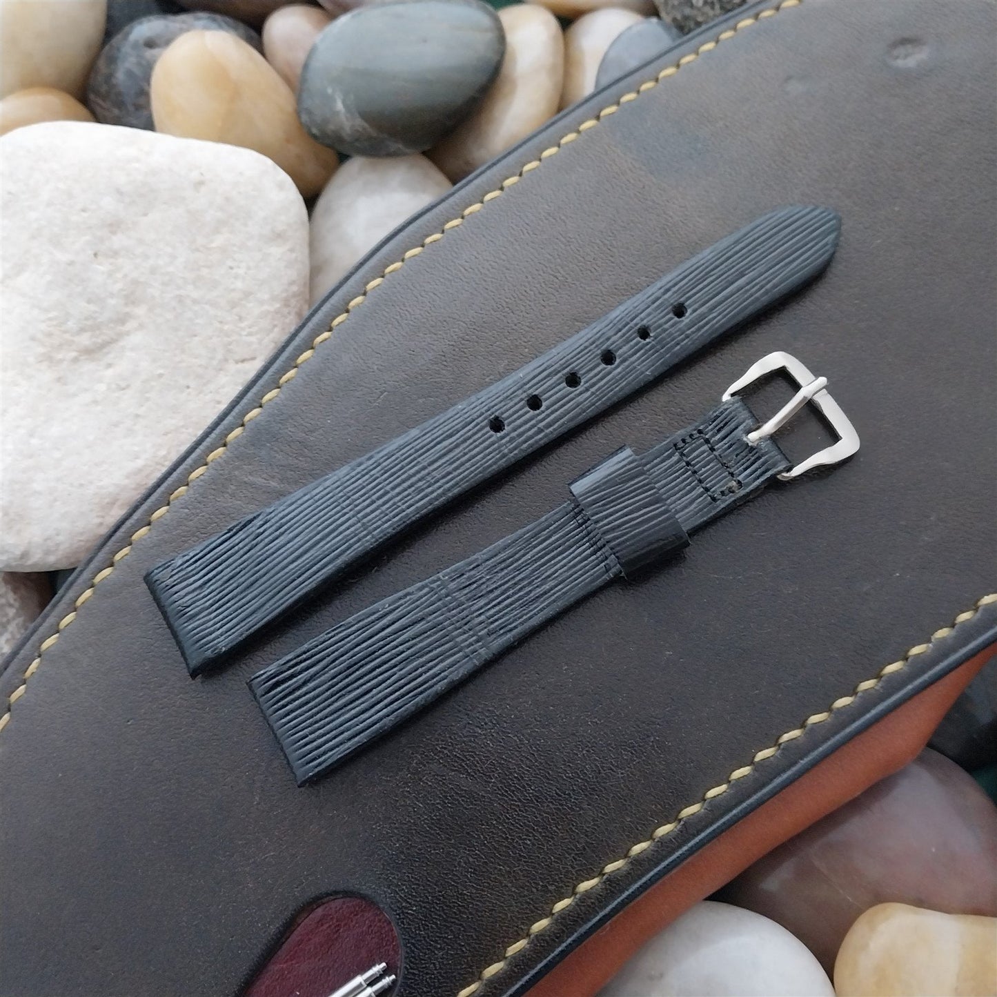 16mm Caravelle Bulova Black Leather Unused 1960s-1970s Vintage Watch Band