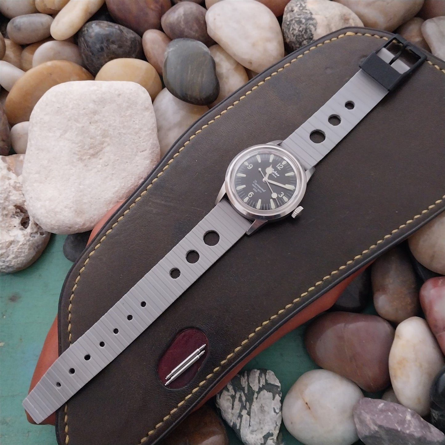 18mm Rally GT Strap Gray & Black 1960s-1970s Vintage Watch Band