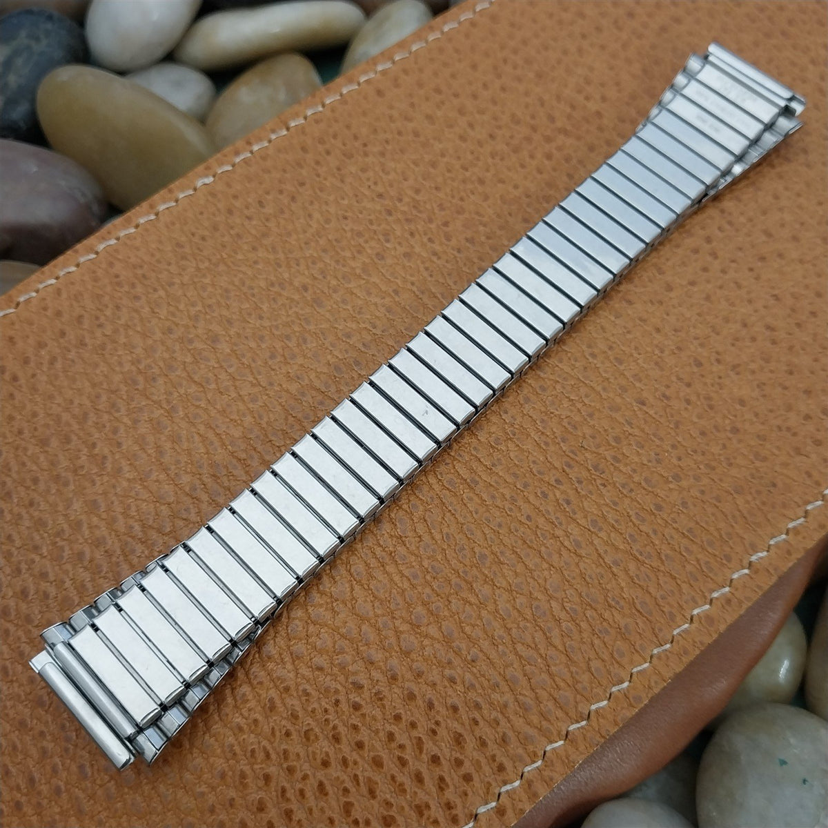 19mm Stainless Steel Flared Vintage Stretch Unused nos Watch Band