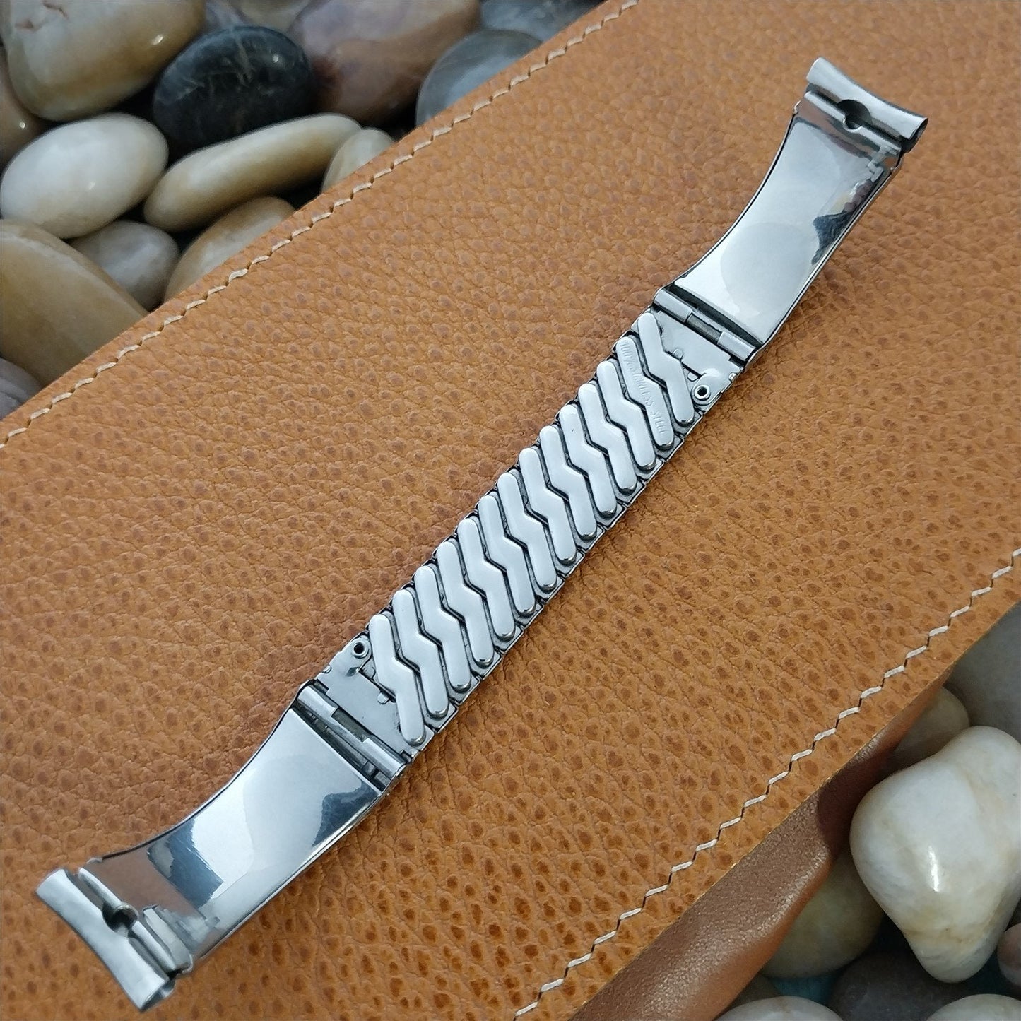 17mm Stainless Steel & Lizard Grain Leatherette Expansion Unused 1960s Watch Band