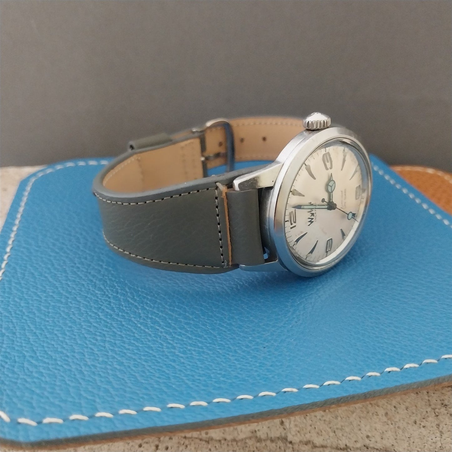 17mm Vintage Gray Calfskin Leather Long Classic Cuff 1950s Unused Watch Band