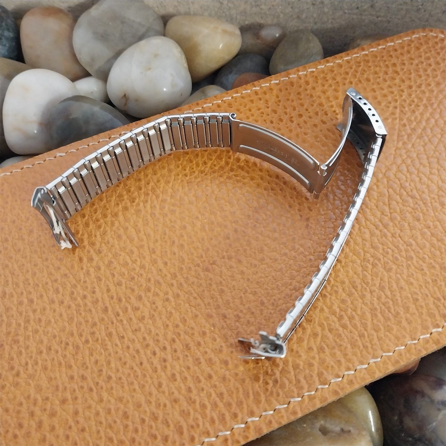 Vintage Wyler Dynawind Swiss Stainless Steel 17.2mm Unused Classic Watch Band