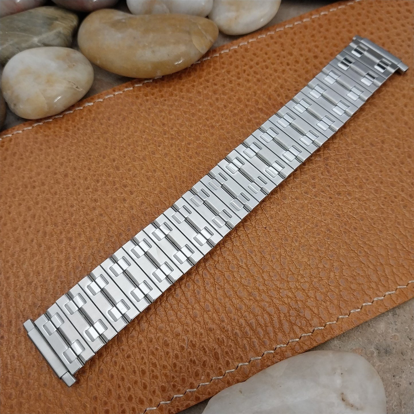 1970s Vintage Wide Speidel Stainless Steel 19mm 18mm 17mm NOS Unused Watch Band