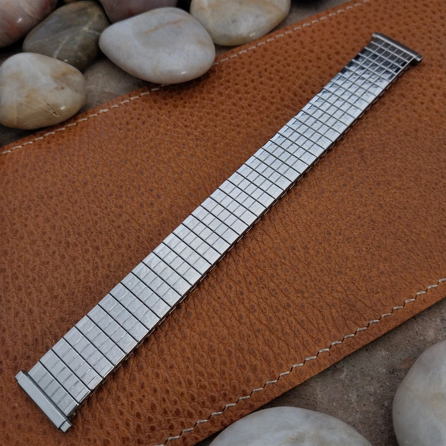 1970s Vintage Speidel USA Twist-On Stainless 16mm 18mm 19mm Unused Watch Band