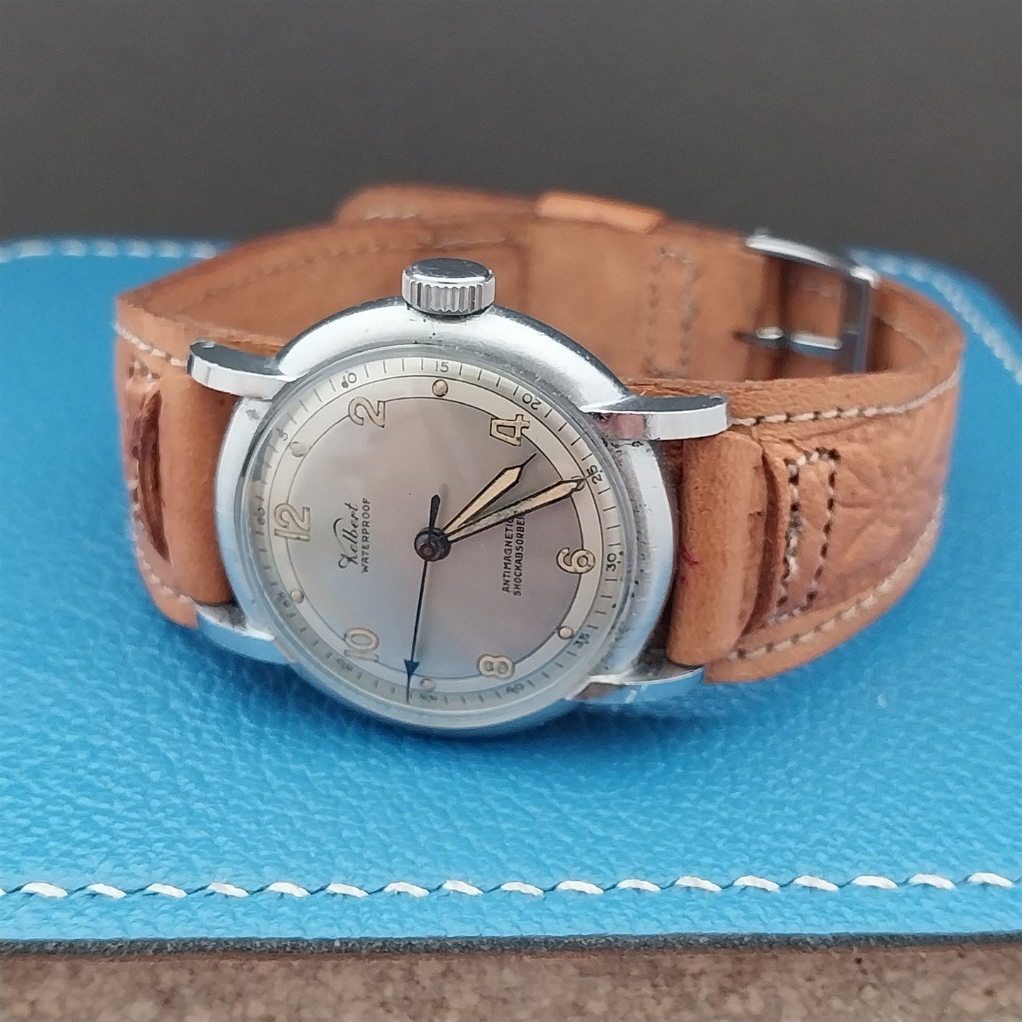 18mm Vintage Risto Natural Leather Classic Cuff nos 1960s Unused Watch Band