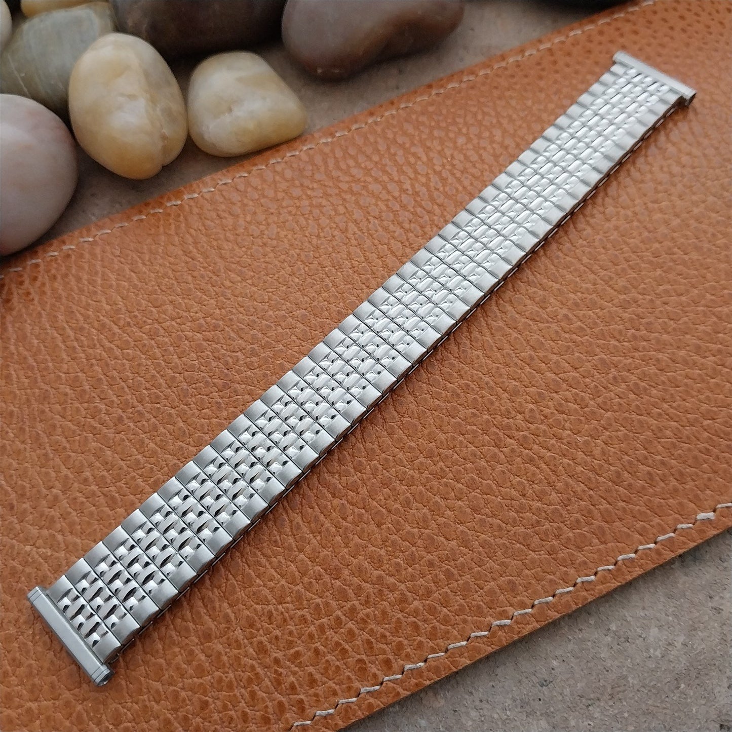 19mm 18mm 17mm Stainless Steel Rice Beads Speidel Tempest nos Vintage Watch Band