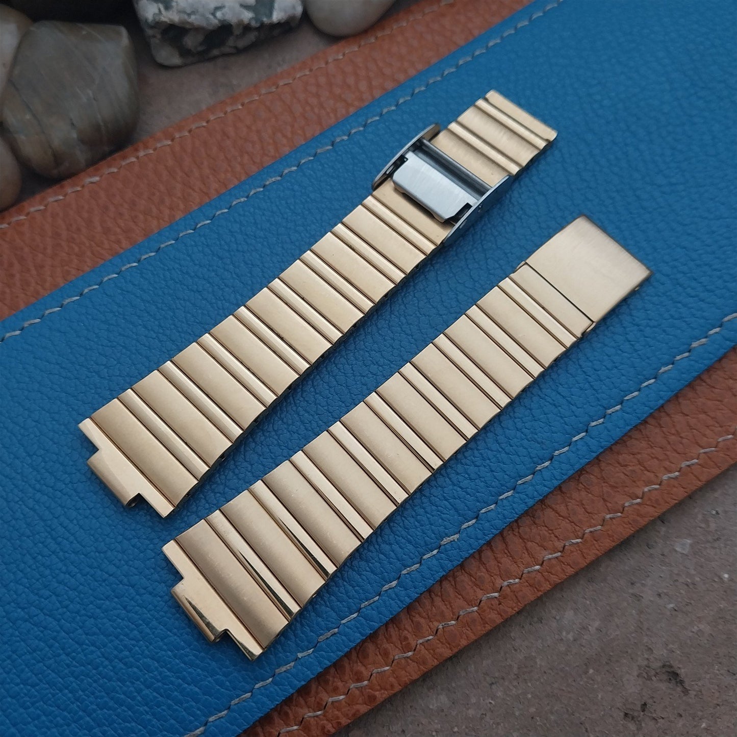 Mens 10mm Seiko Gold-Tone Flared Unused Vintage Watch Band