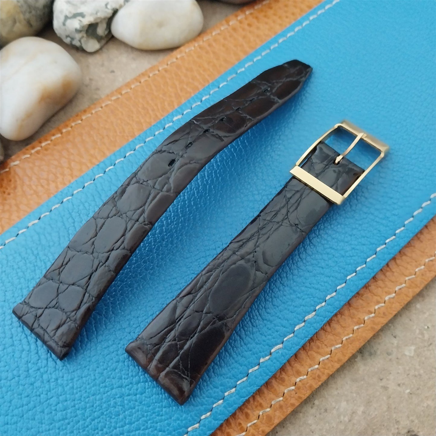 18mm 1970s Vintage Bulova Accutron Hi-Fi Rubber nos Unused Classic Watch Band