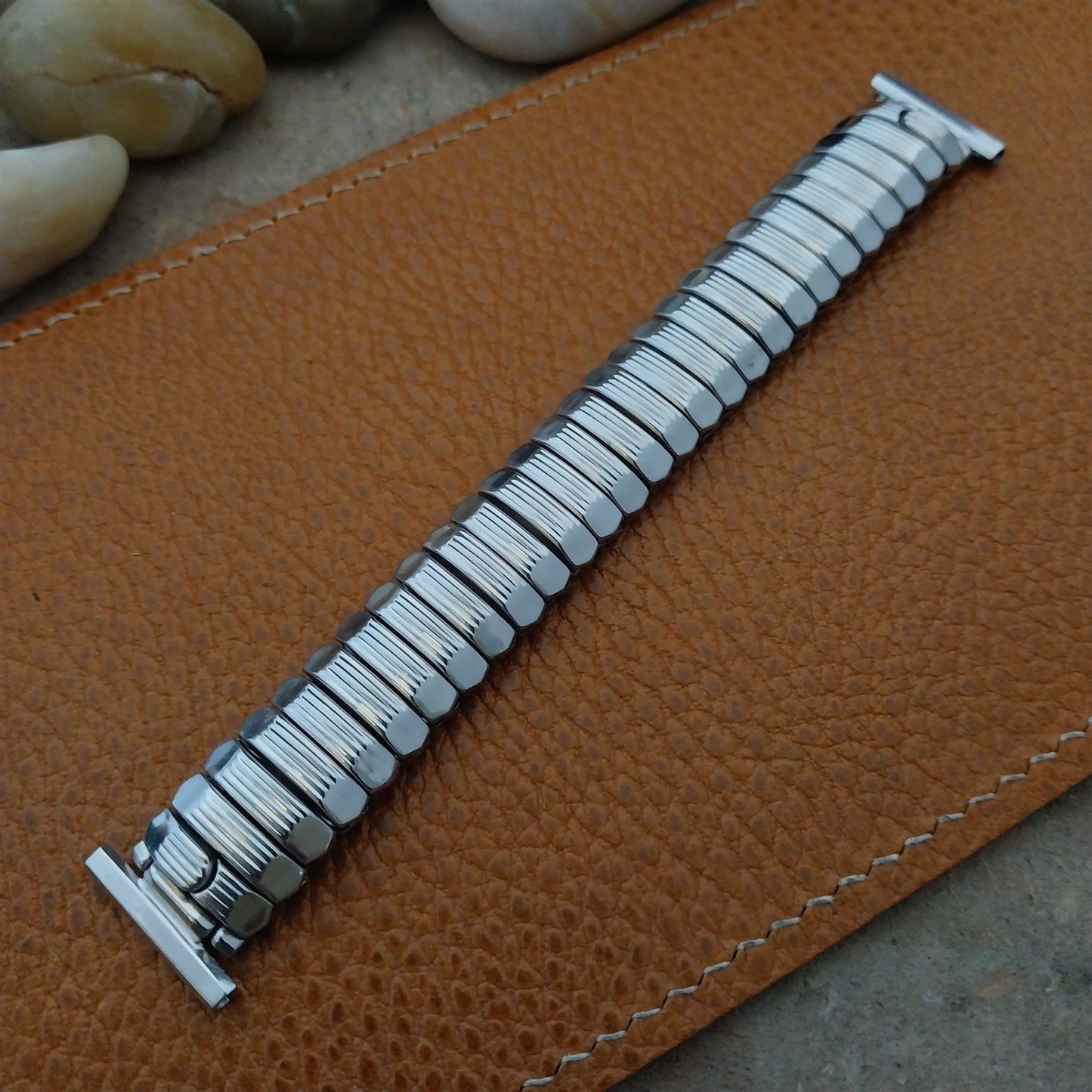 Vintage 19mm 16mm Bulova White Gold-Fill Unused 1950s Classic Stretch Watch Band