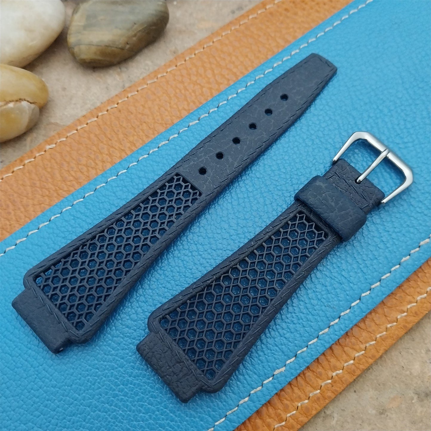 18mm Flared Blue Ventilated Classic Swiss Diver Unused 1970s Vintage Watch Band