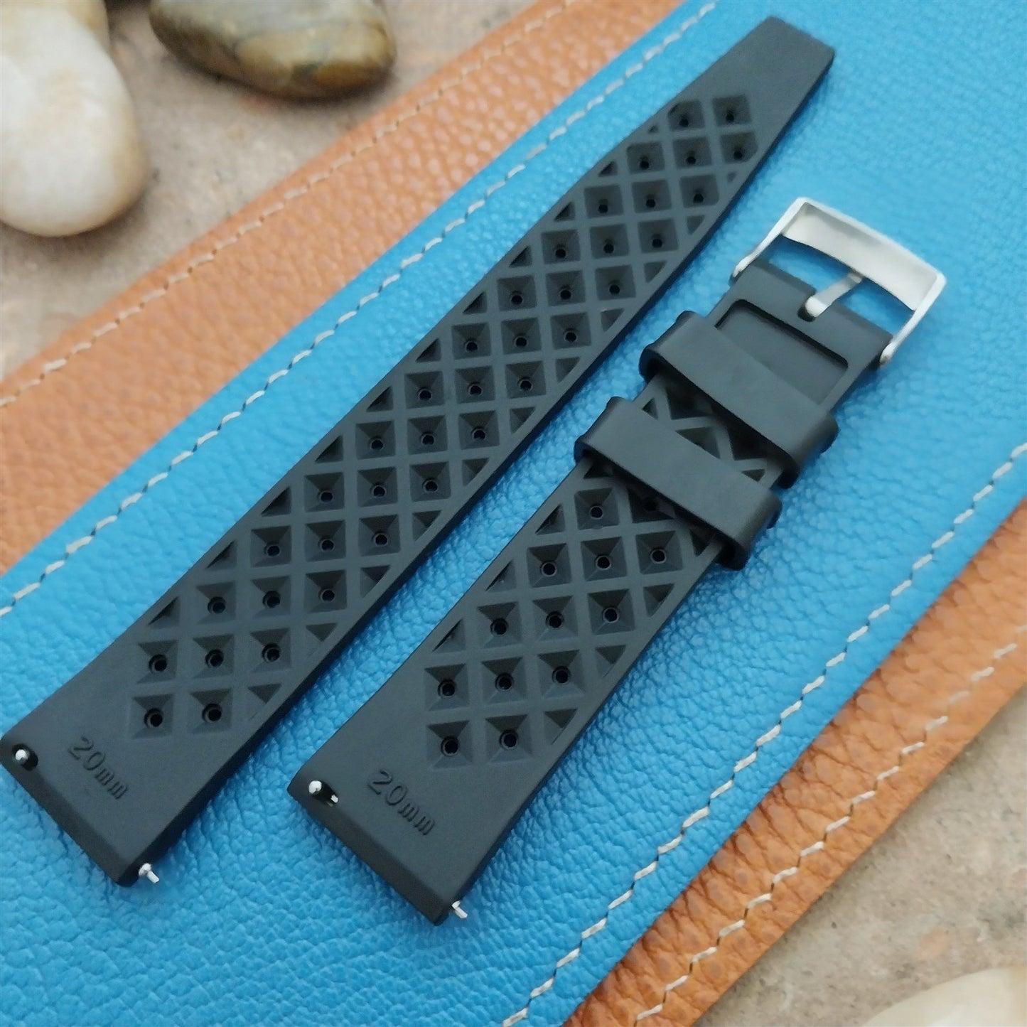 20mm FKM Rubber Black Classic Divers Watch Strap & Quick Release Spring Bars