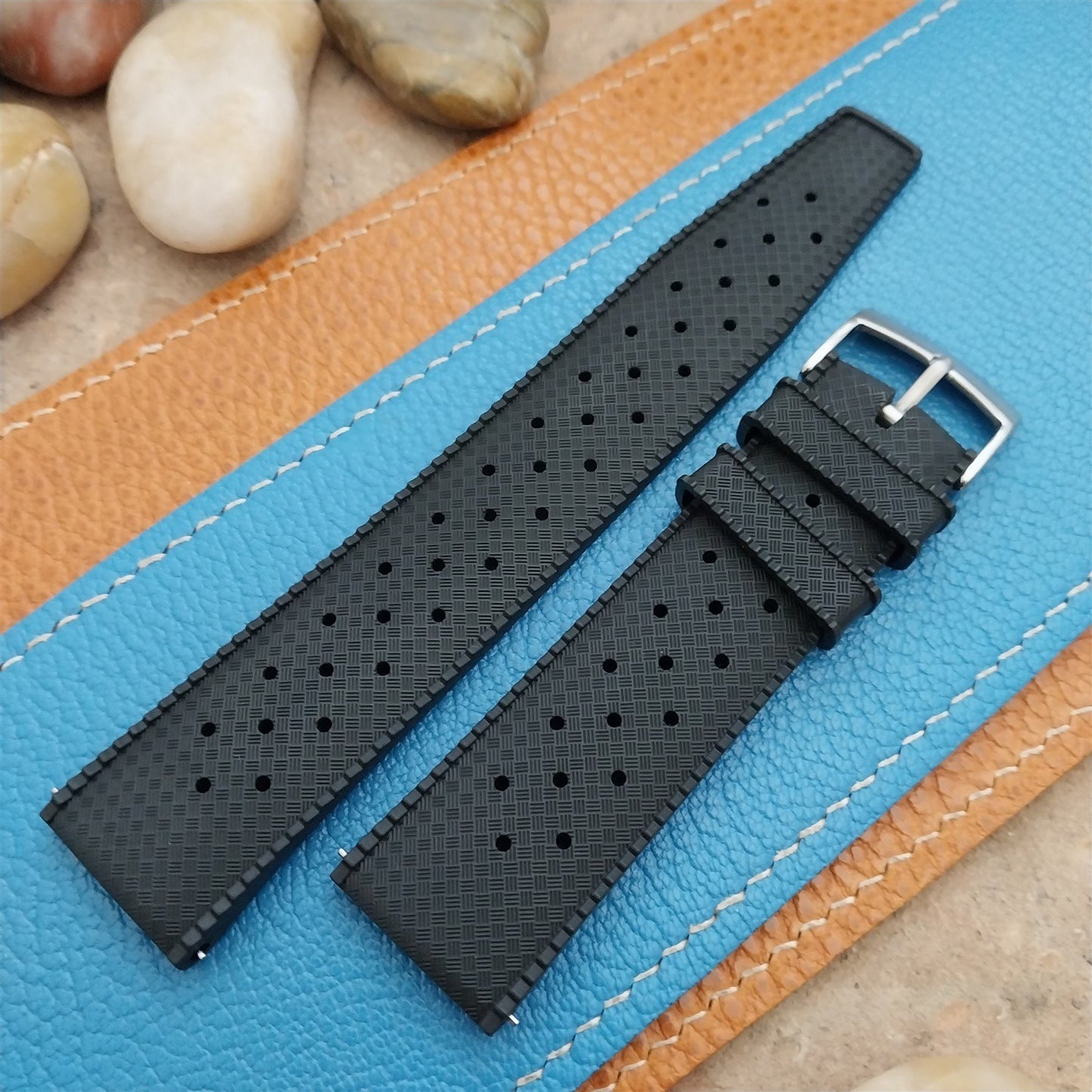 22mm FKM Tropical Black Tapered Divers Watch Strap
