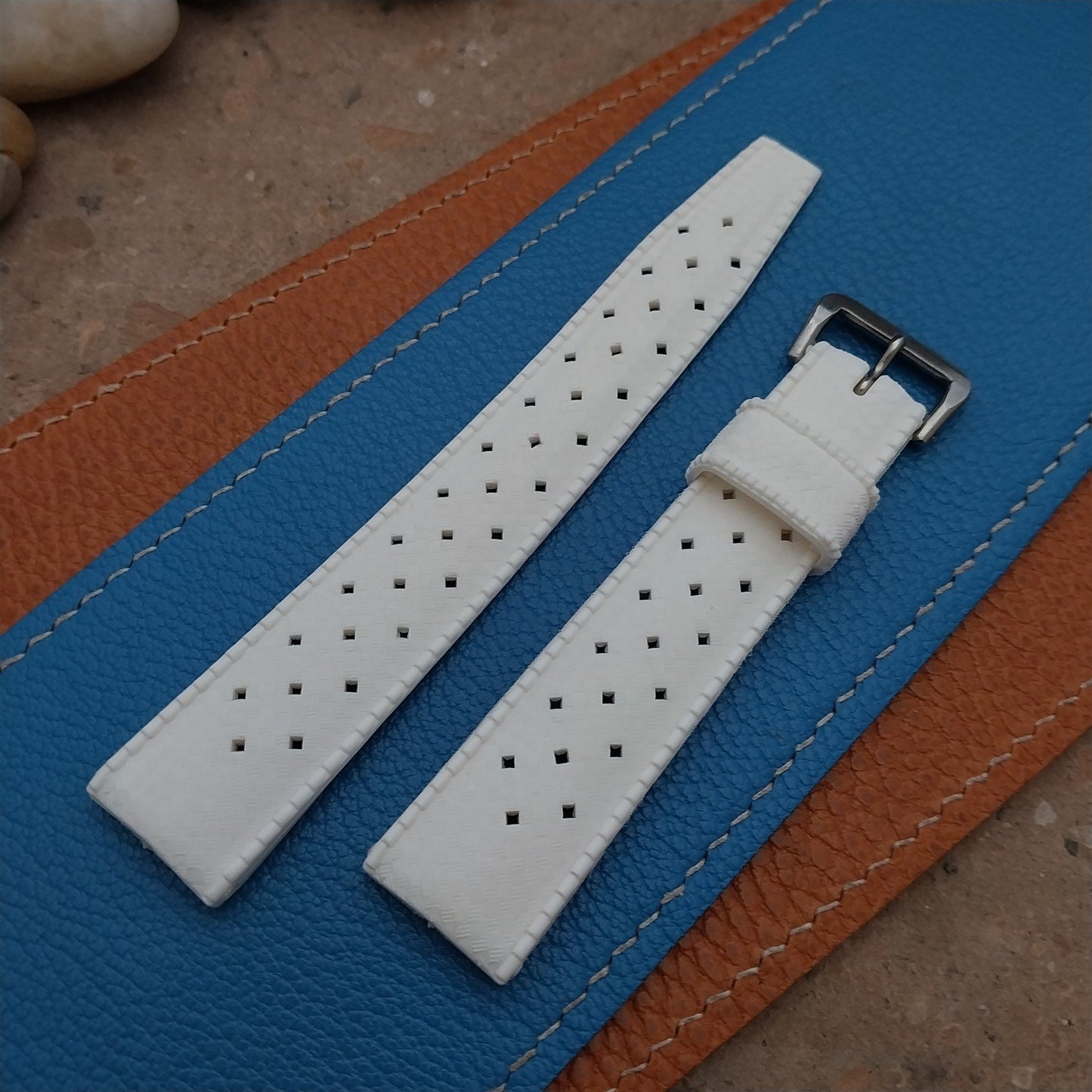 Vintage 19mm Swiss Tropic Straight End White Unused NOS 1970s Diver Watch Strap