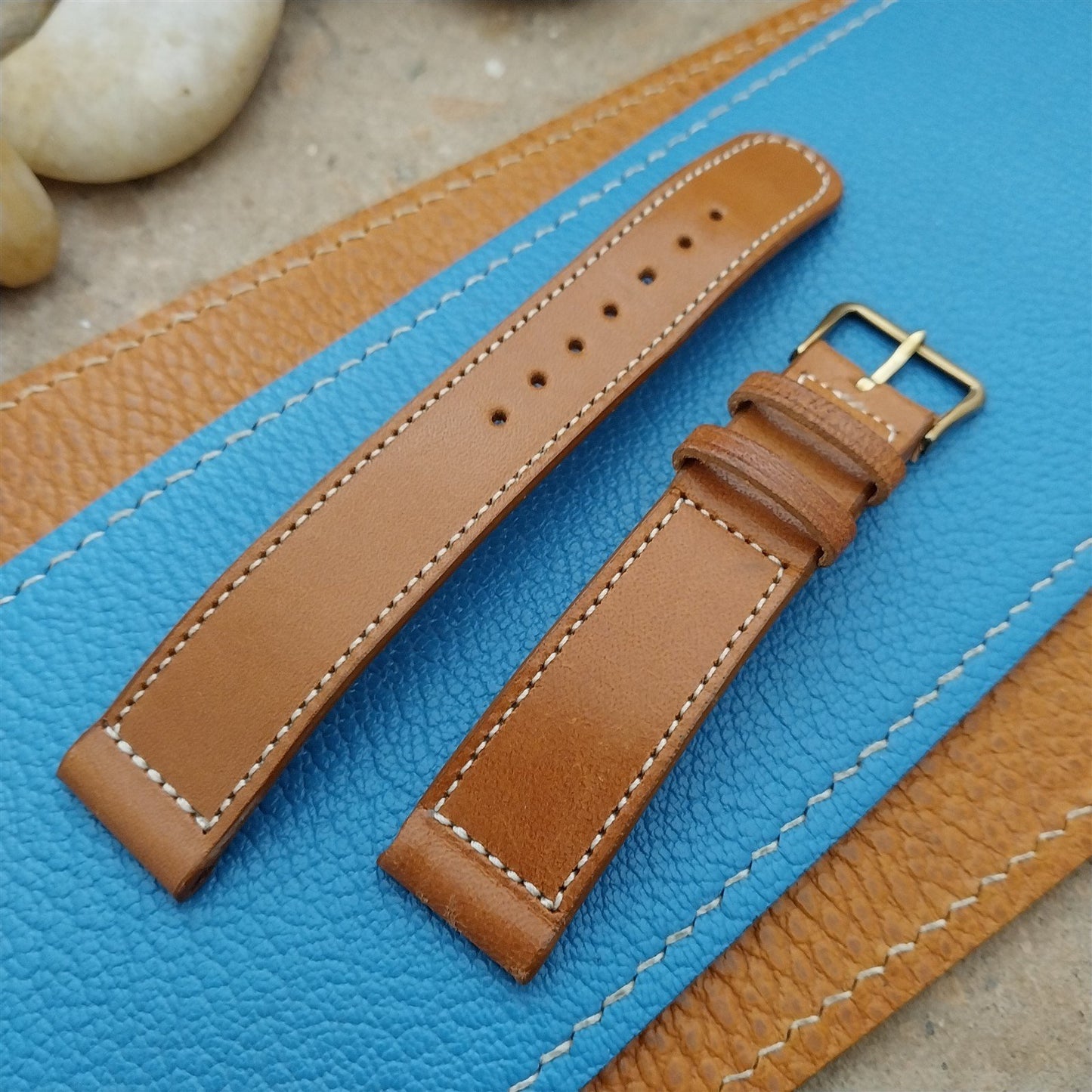 Vintage Elgin Saddle Leather 17.2mm Unused NOS Watch Strap & Gold Logo Buckle