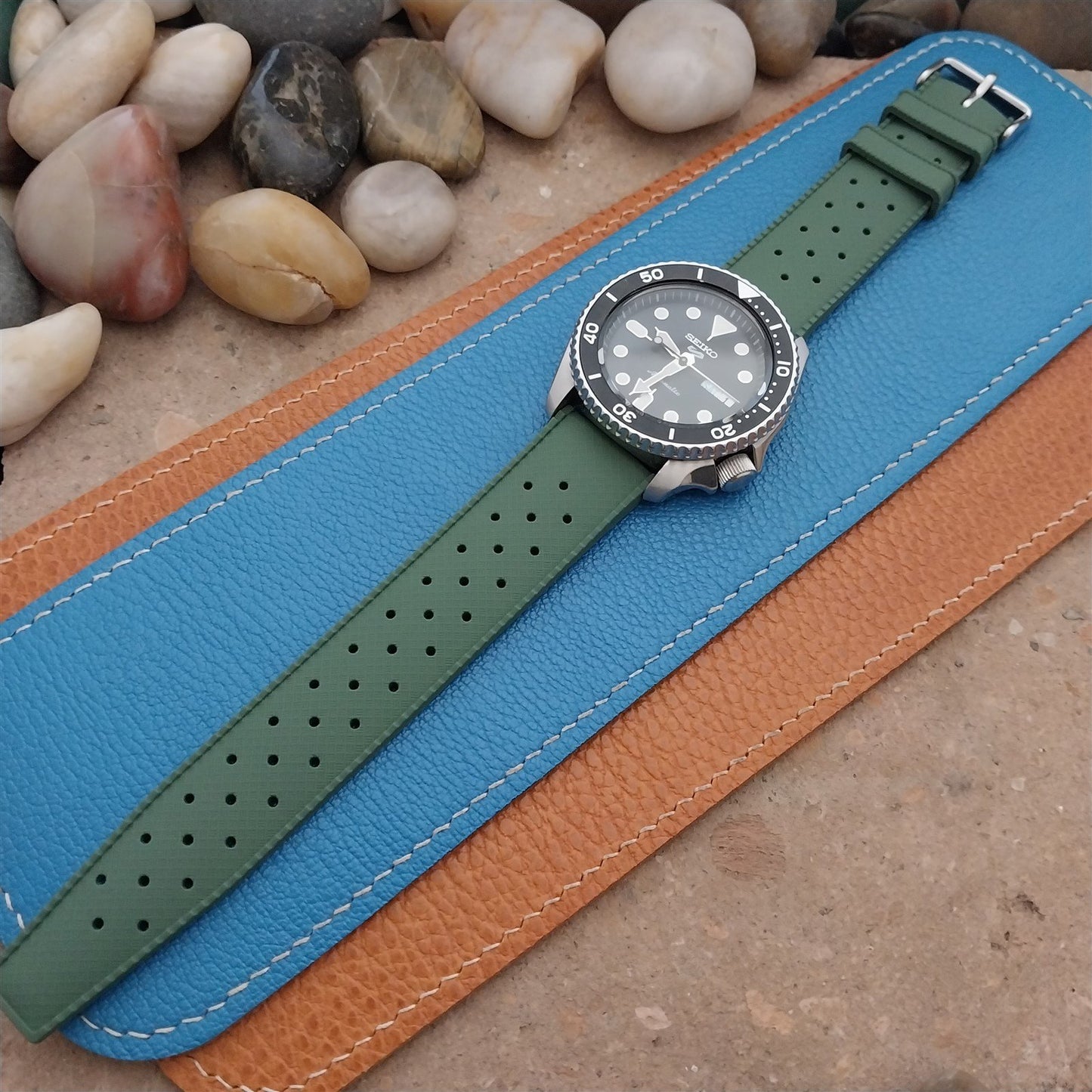 22mm FKM Tropical Green Tapered Divers Watch Strap & Quick Release Spring Bars