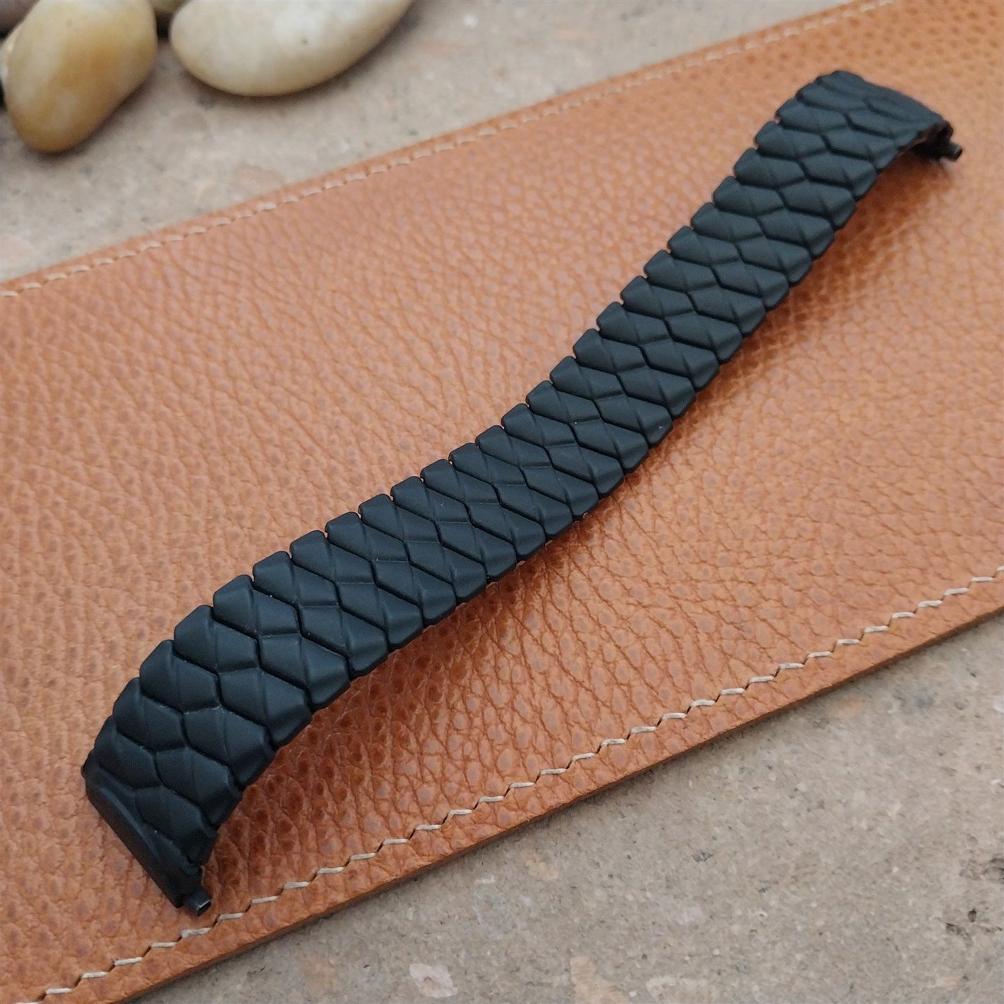 Vintage Speidel 17mm 18mm 20mm 22mm Black Classic Expansion Unused Watch Band