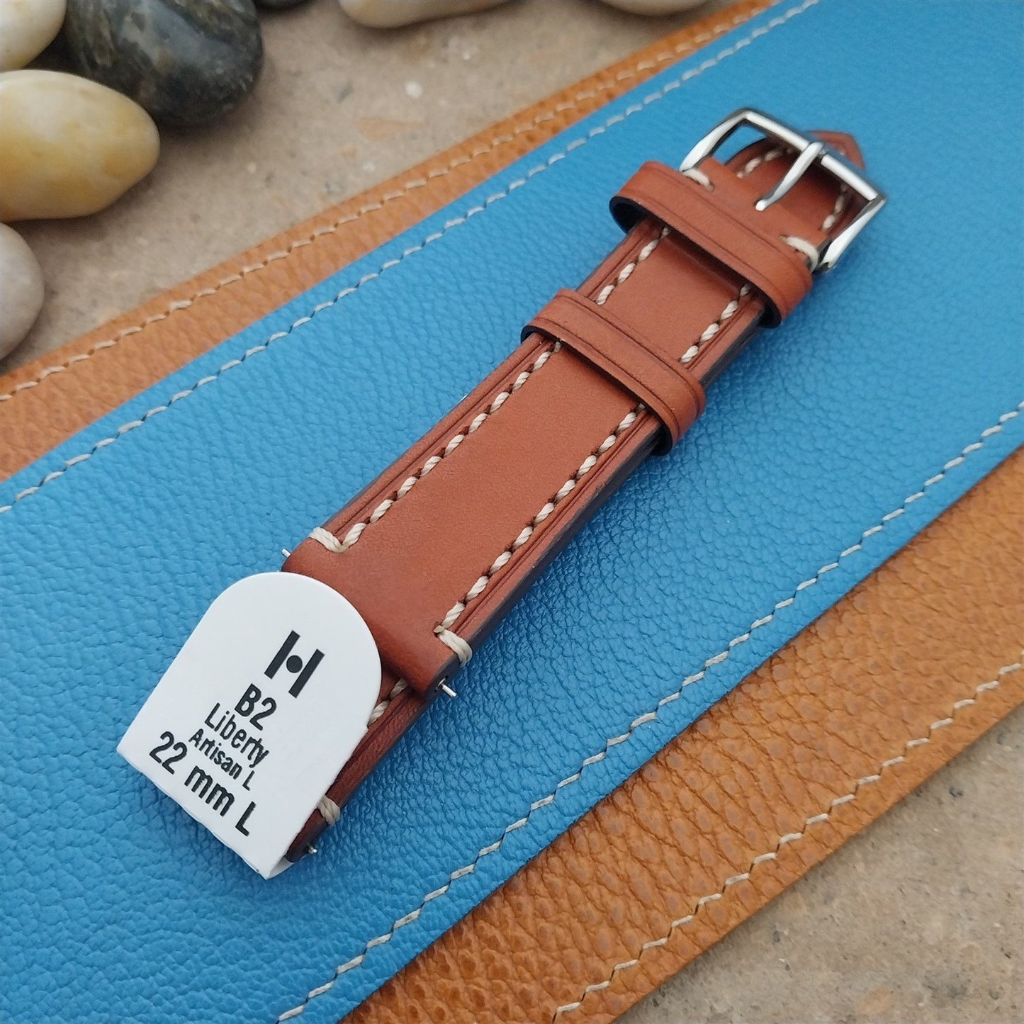 Gold Brown 22mm Hirsch Liberty Artisan Leather Classic Tapered 22/20 Watch Strap