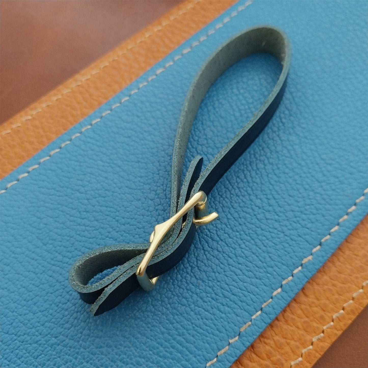 Ilcea Museum Calf Leather Pocket Watch Fob Strap & Polished Brass Finish Buckle