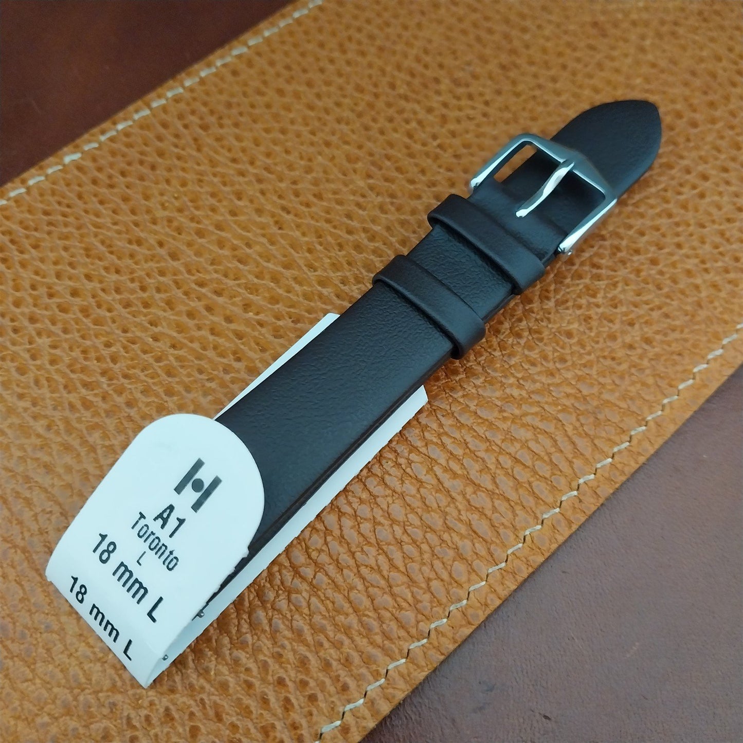 18mm Hirsch Toronto Brown Leather Tapered 18/16 Watch Strap