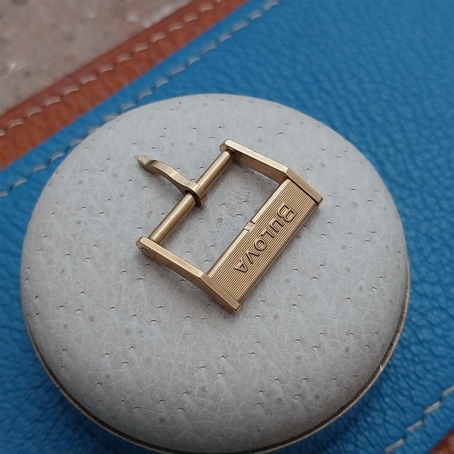 16mm Vintage Bulova Logo Yellow Gold-Tone Unused Watch Strap Buckle