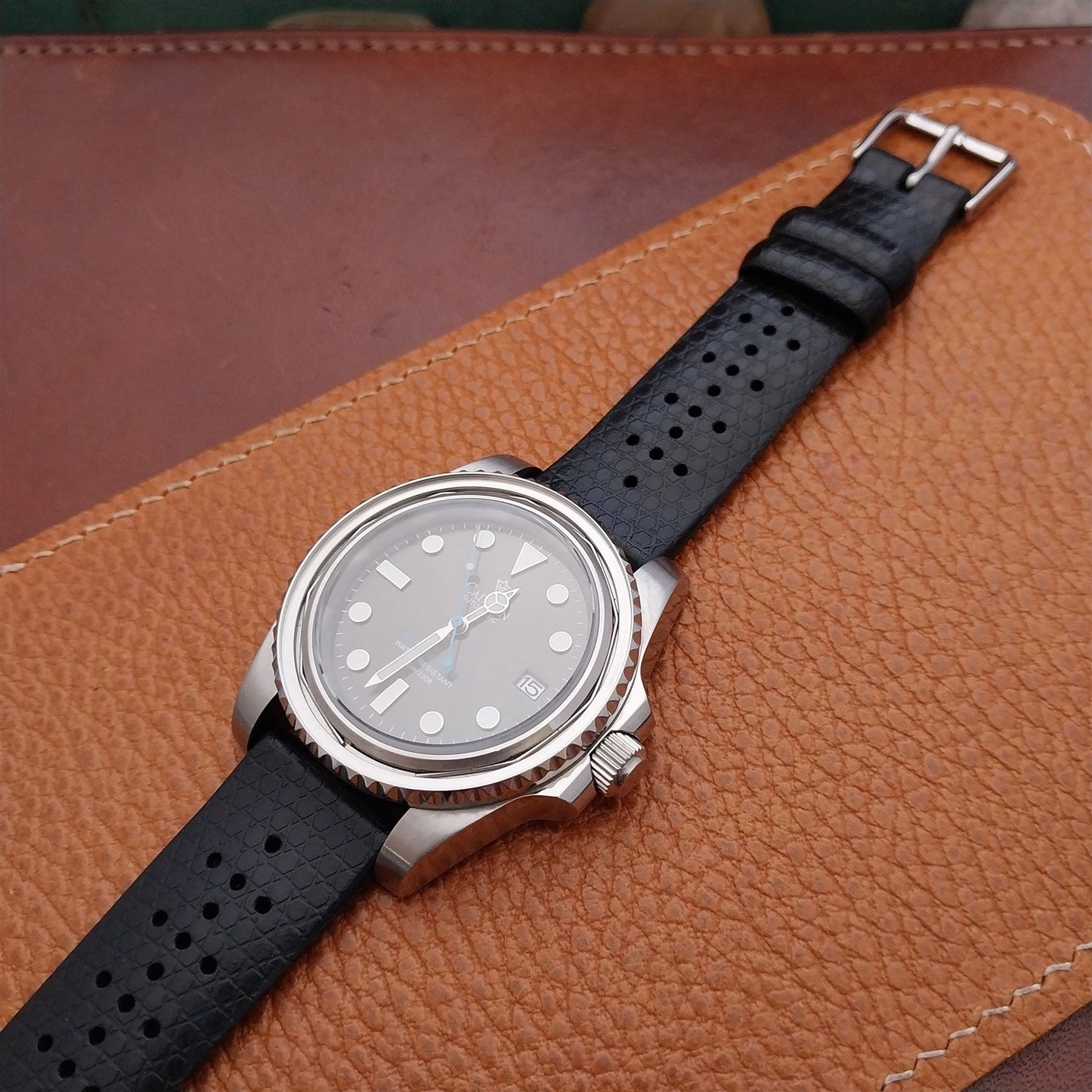 20mm Rubber Black Tropical Vintage Style 1675 GMT Diver Watch Strap