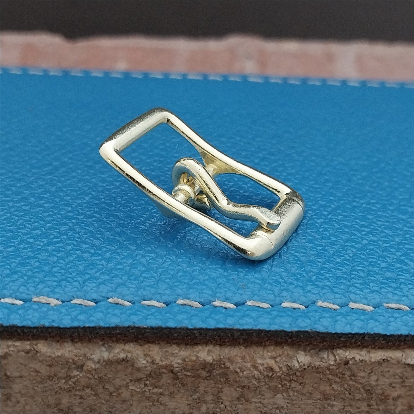 3/8" Polished Brass Finish Cast Buckle