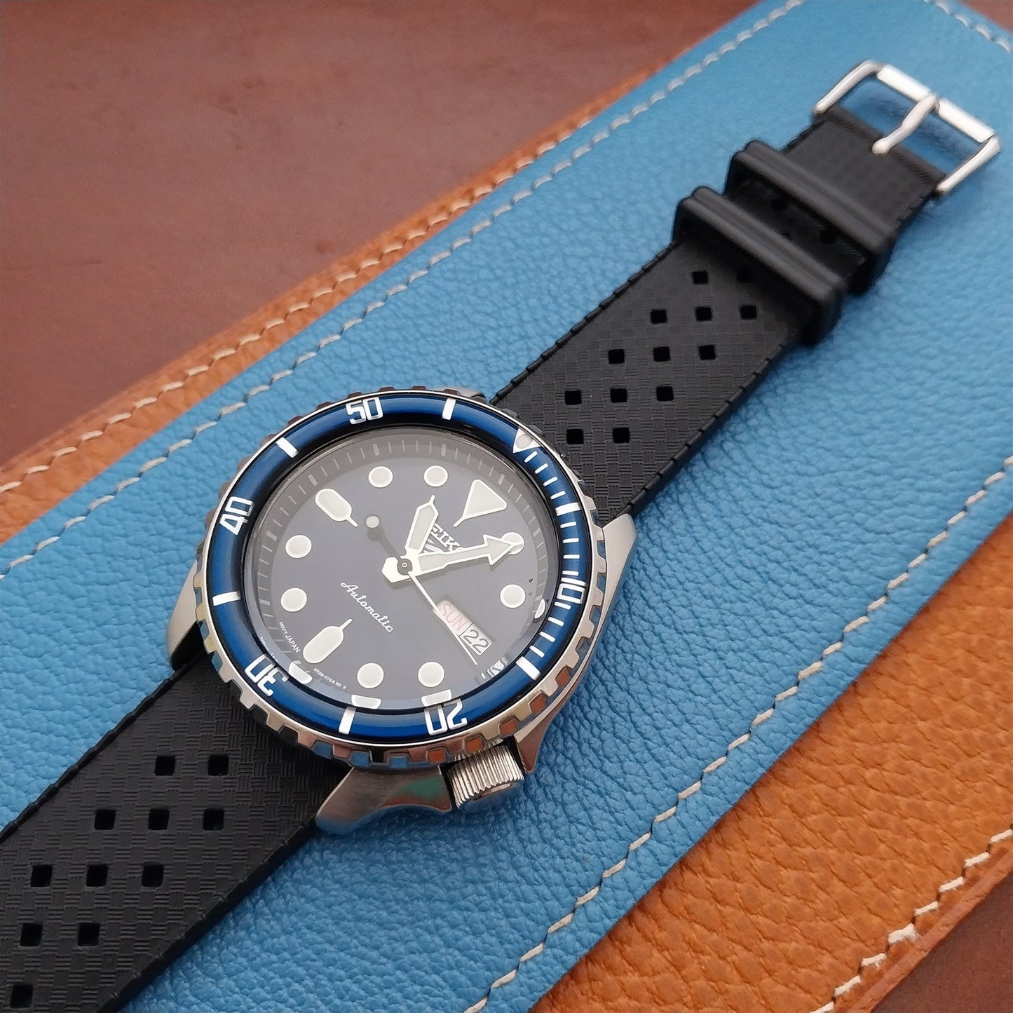 22mm FKM Rubber Black Tropical Vintage Style Diver Watch Strap
