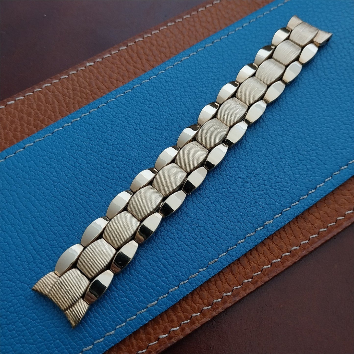 Vintage 17.2mm Gold-Filled Apex Unused NOS Classic 1950s Watch Band