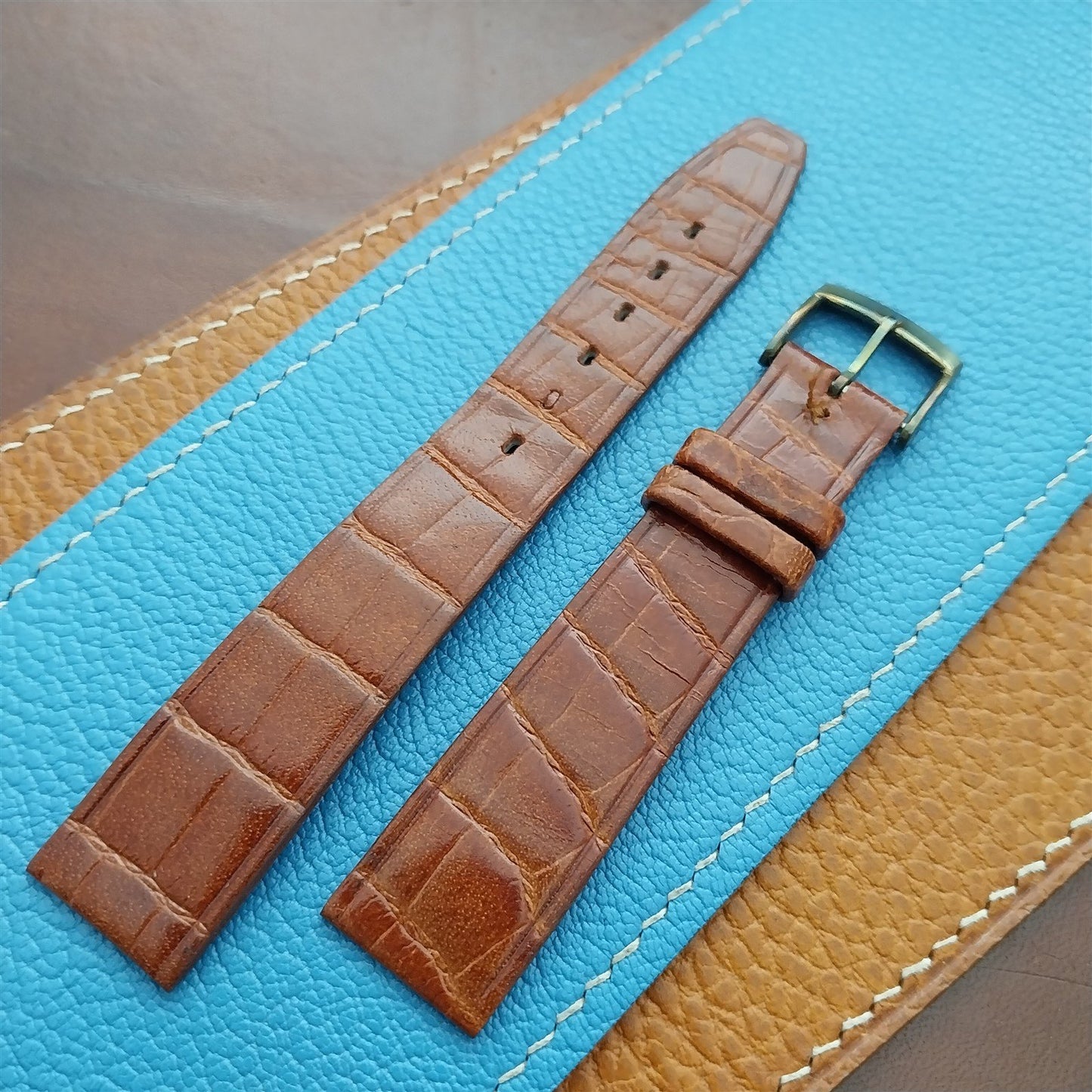 Vintage 18mm Alexander Tan Thin Alligator-Grain Classic 1960s Watch Strap