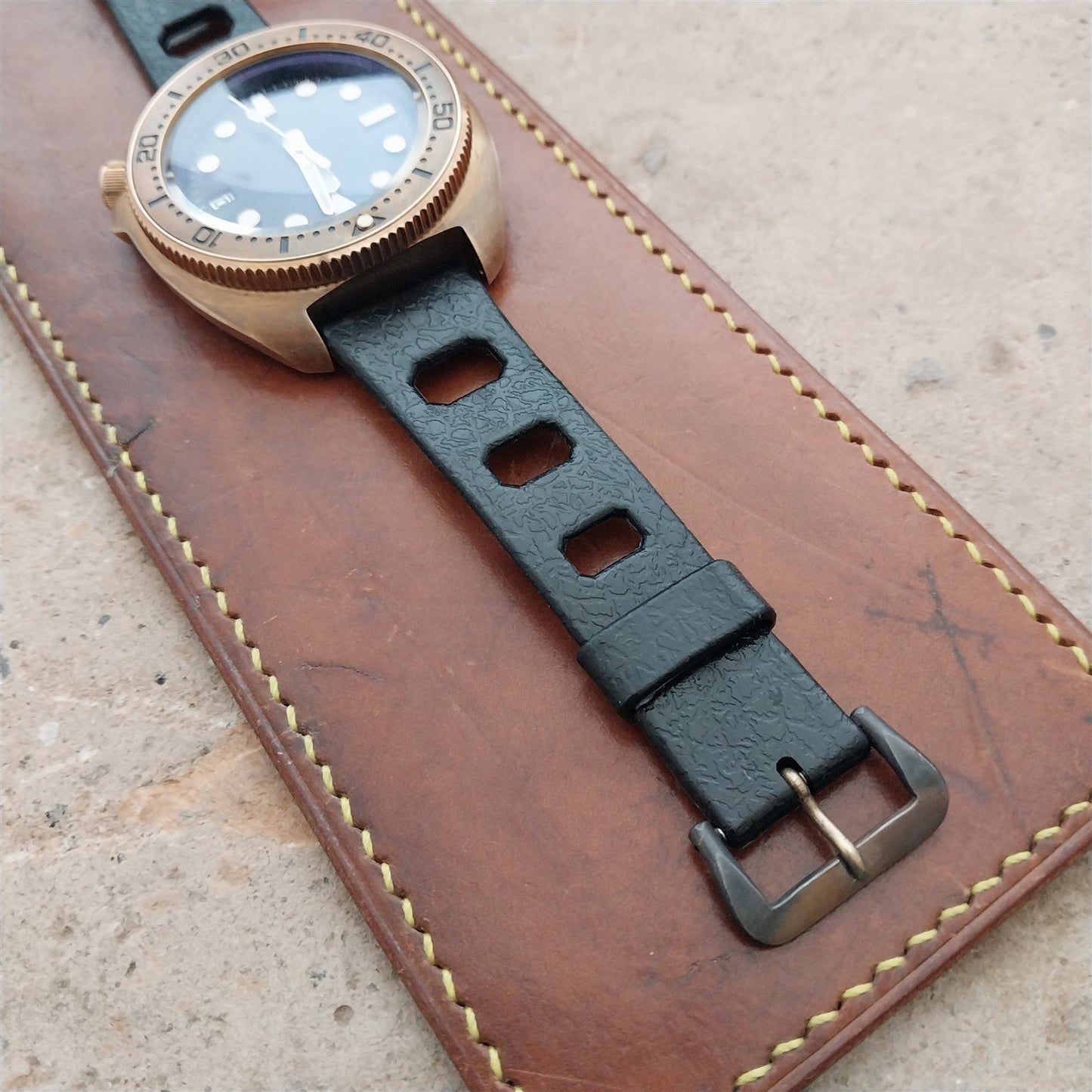 Vintage 20mm Classic Skindiver Black Unused Aqua GS Watch Strap & Brass Buckle