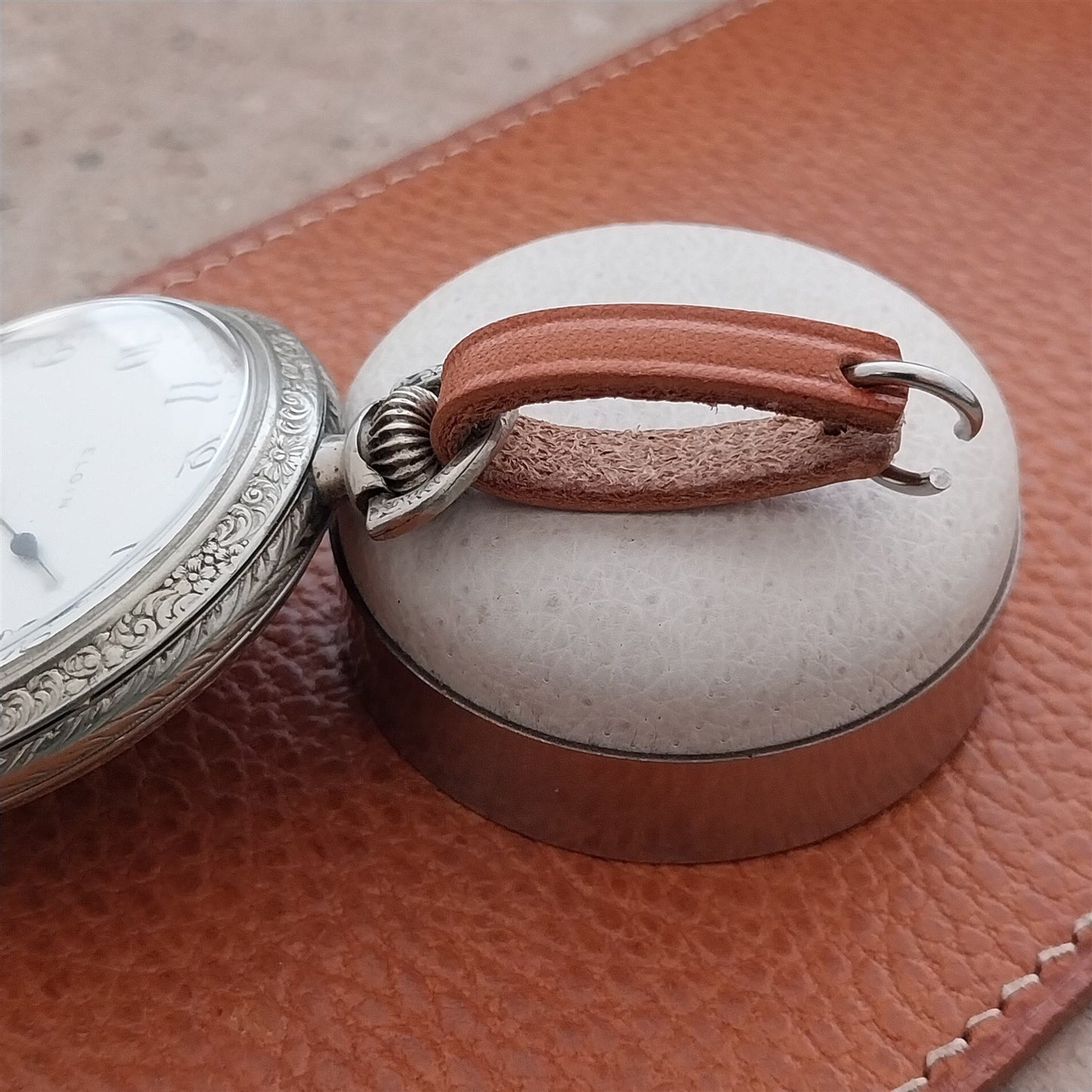 1/4" Russet Brown Saddle Leather Pocket Watch Chain Strap