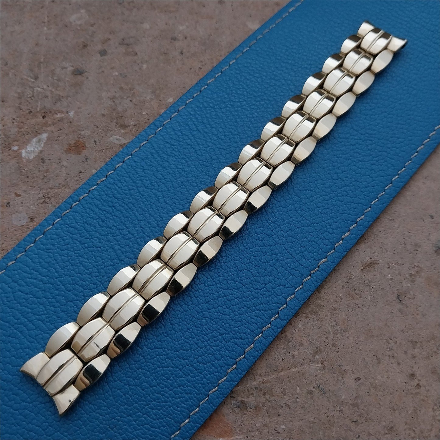 Vintage 17.2mm Gold-Filled Apex Unused Classic Stretch NOS 1950s Watch Band
