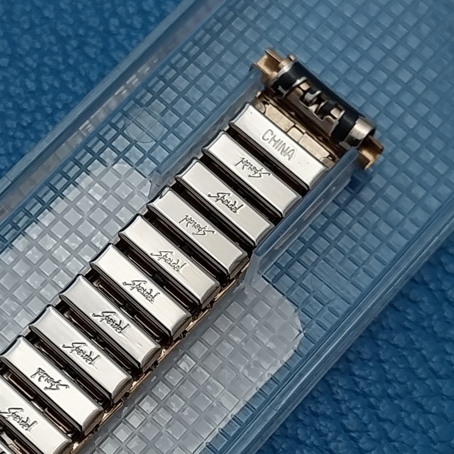 Vintage 10mm-13mm Ladies Speidel Black & Gold Tone Romunda Unused Watch Band