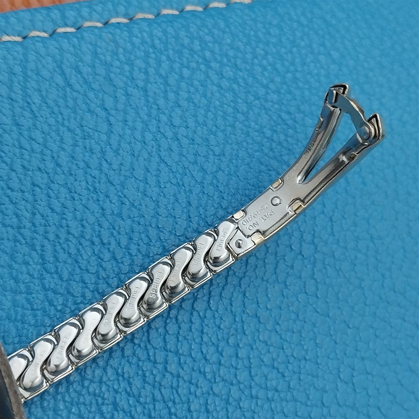 1950s Vintage Ladies Yellow Gold-Filled Speidel Unused Cocktail Watch Band