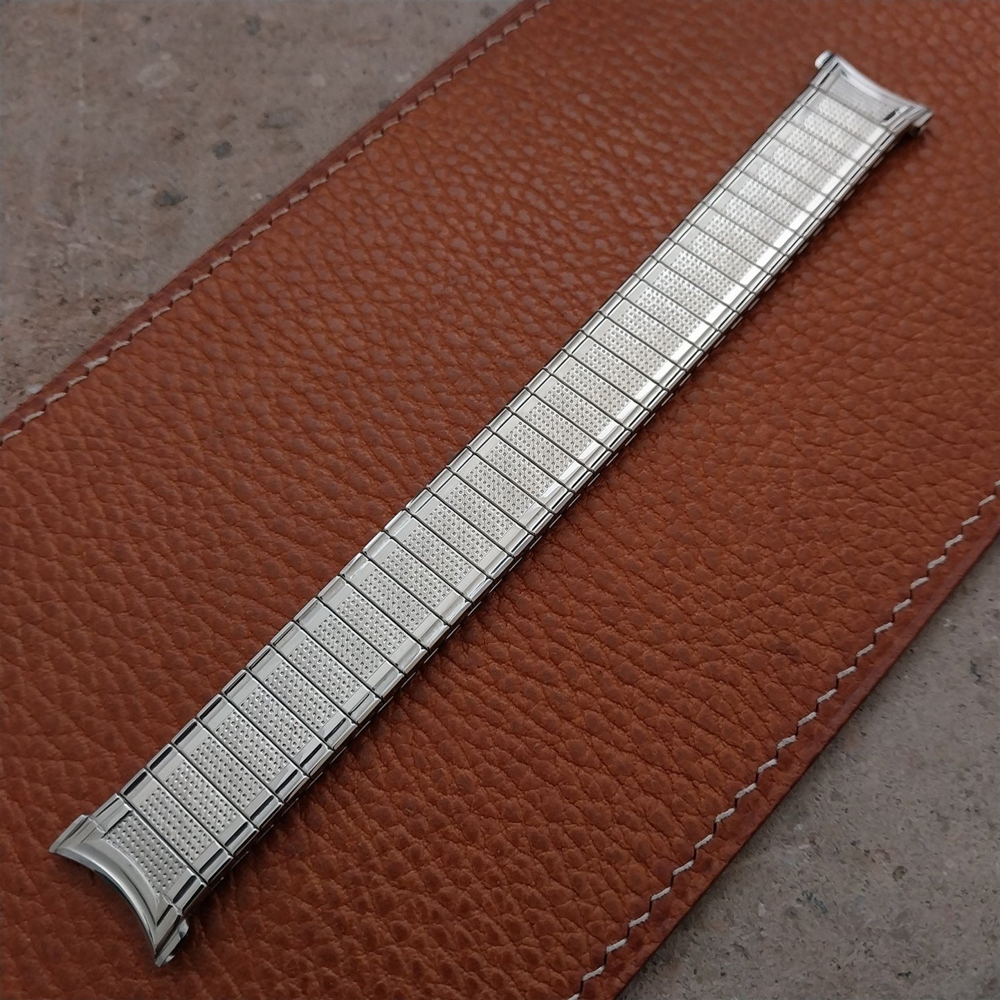 17mm 18mm 19mm Stainless Steel Long Expansion Speidel 1960s Vintage Watch Band