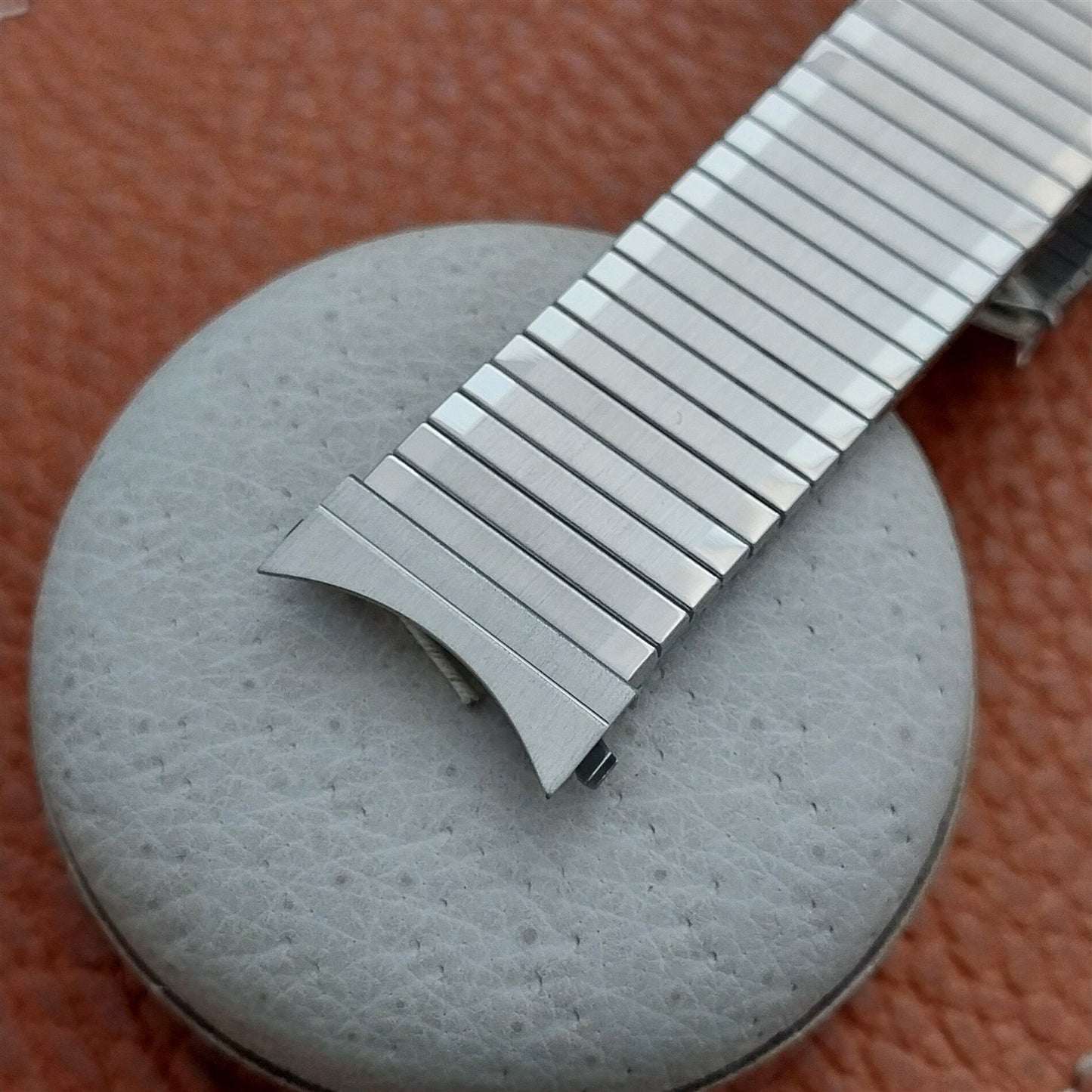 18mm Hadley Roma Stainless Steel Stretch Expansion NOS Watch Band