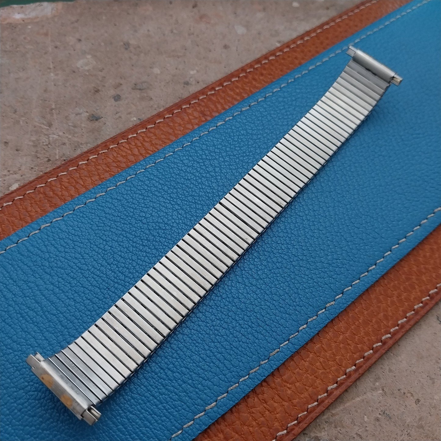 17mm 18mm 20mm Hadley Roma Stainless Steel & Gold-Tone Expansion Watch Band