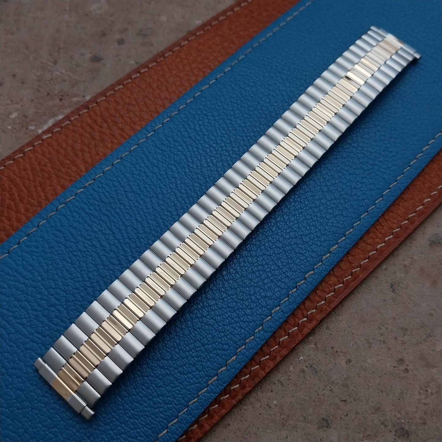 16mm 18mm 20mm Kreisler Stainless & Gold-Tone Expansion Unused Watch Band
